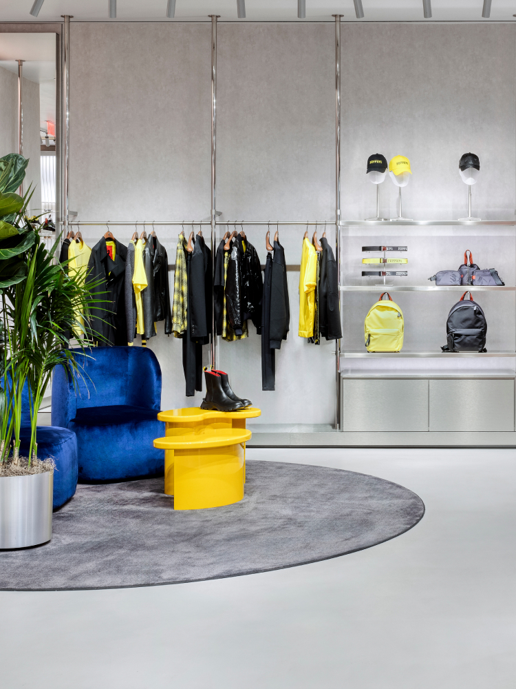 FERRARI STORE AMERICAN DREAM