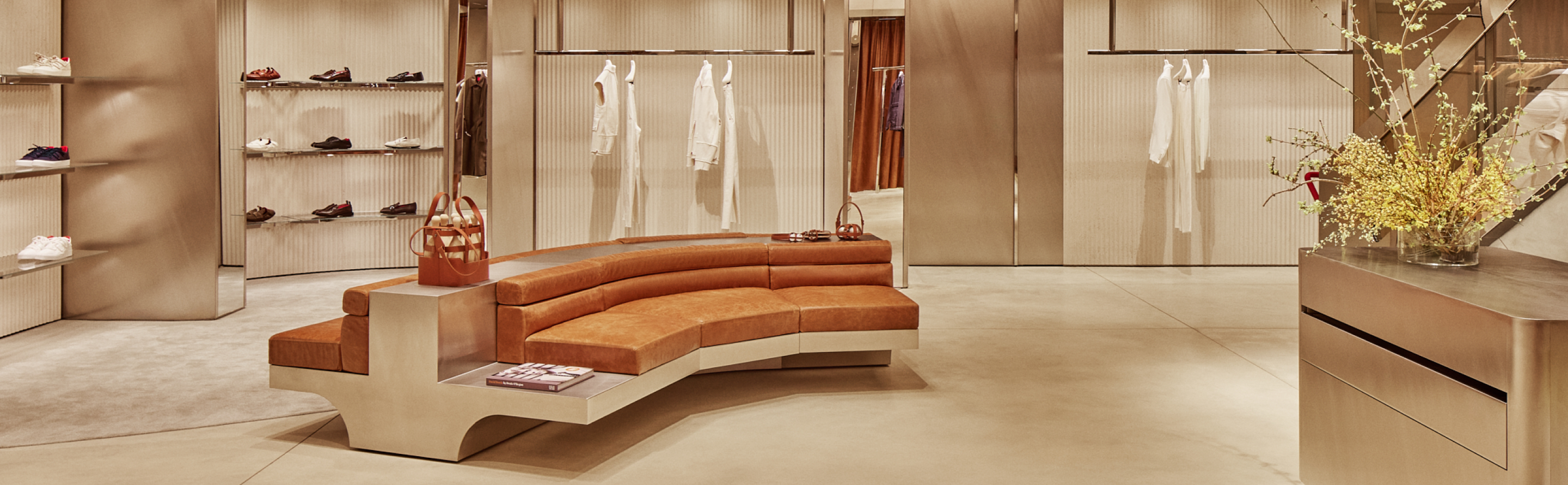 FERRARI FLAGSHIP STORE LONDON