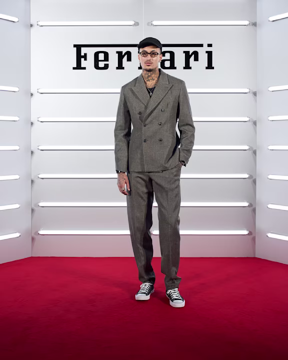 Landing_FashionshowSS26-grid-guest-column-module-7-img