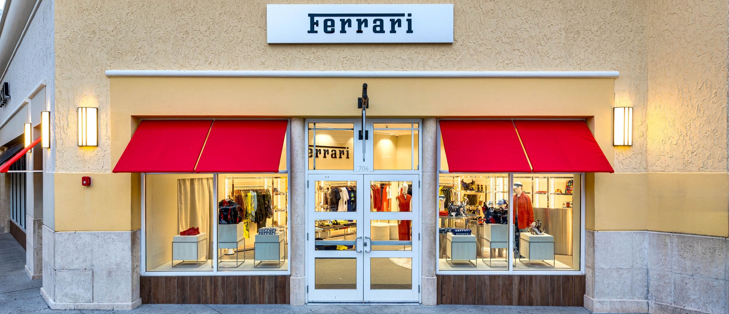 FERRARI OUTLET STORE ORLANDO