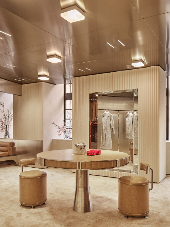 FERRARI FLAGSHIP STORE LONDON