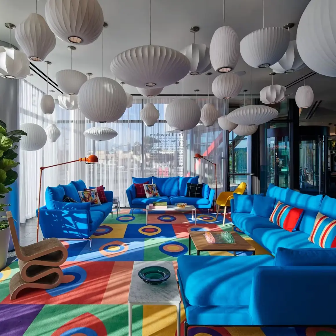 citizenM hotel Menlo Park living room with blue couches