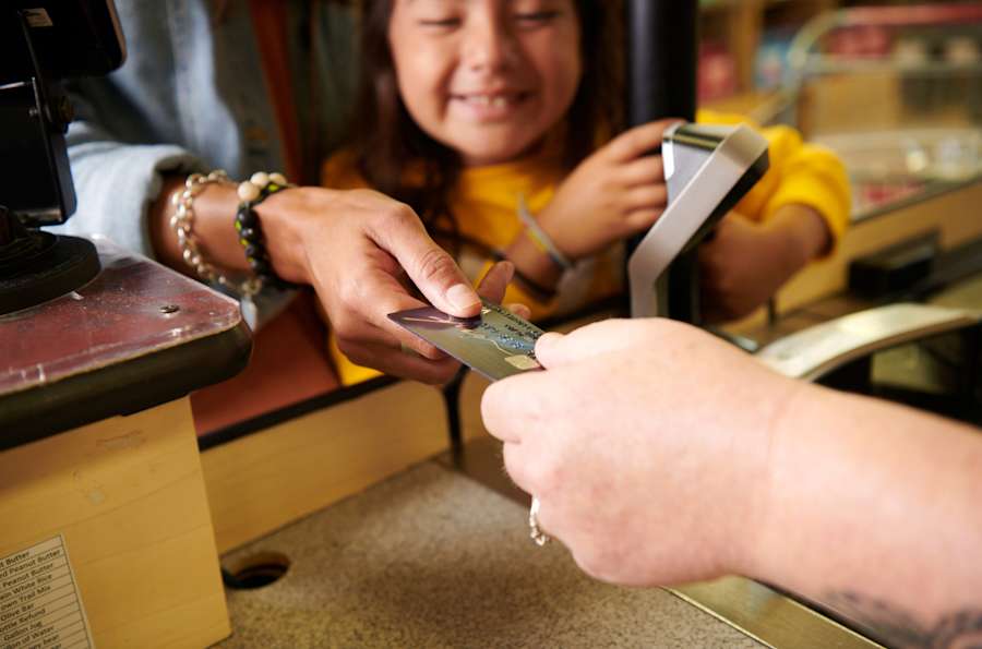 How to choose Roadside Assistance and Rental coverages