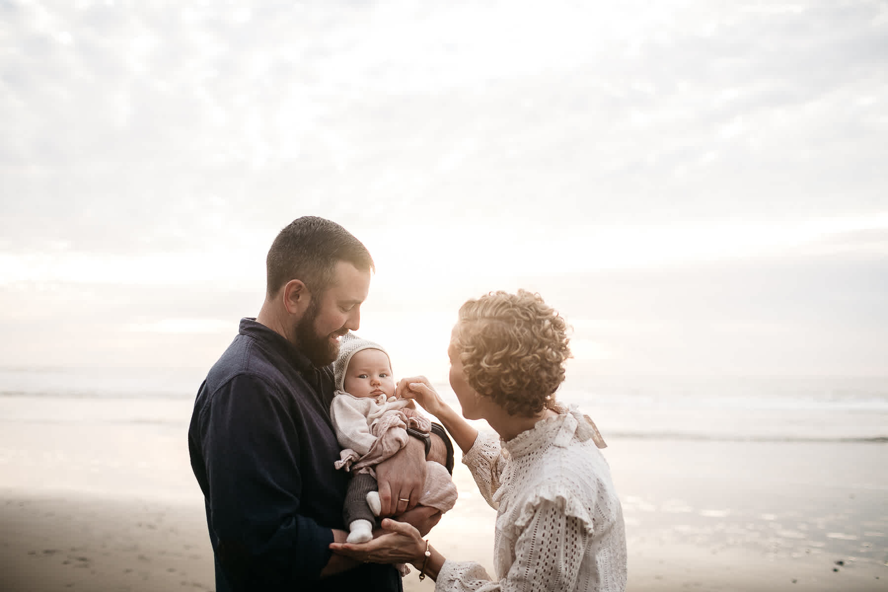 cloudy-fort-funston-winter-lifestyle-family-session-24