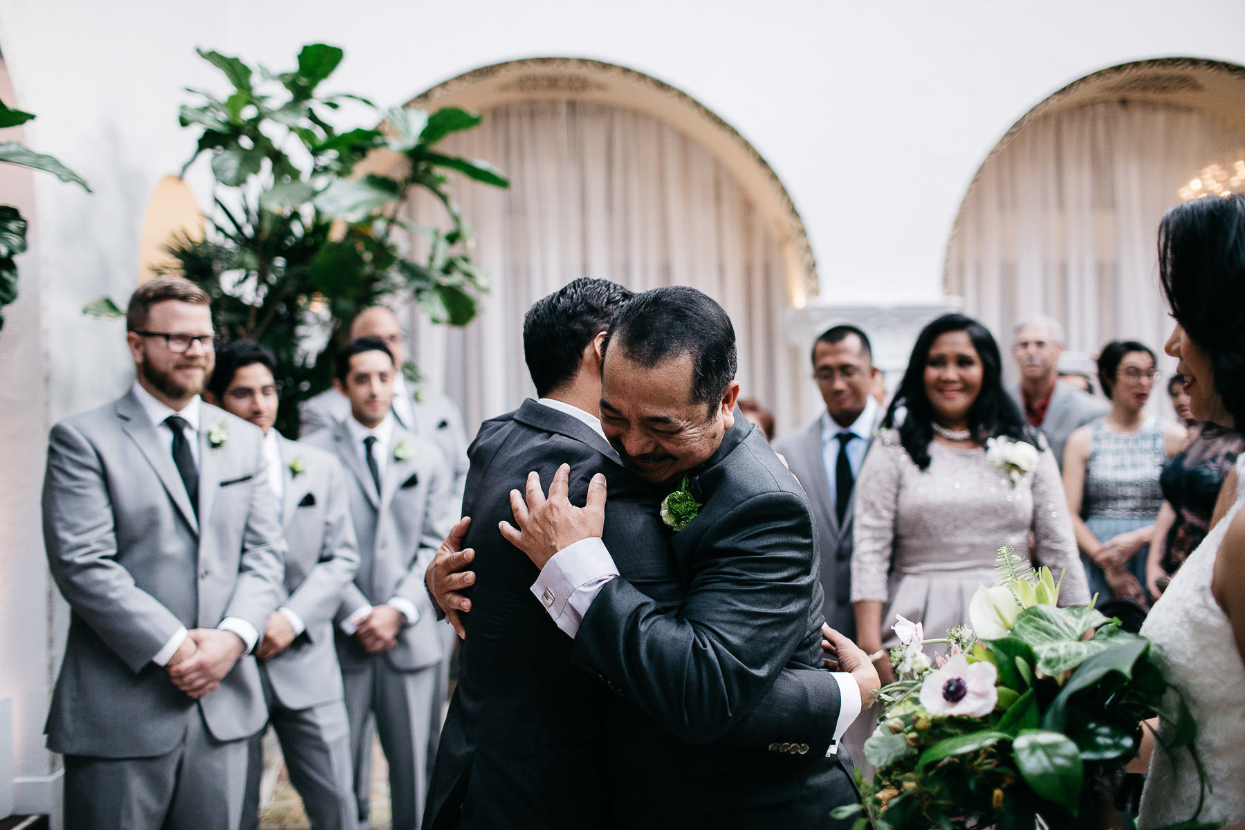 long-beach-ebell-leafy-green-wedding-103