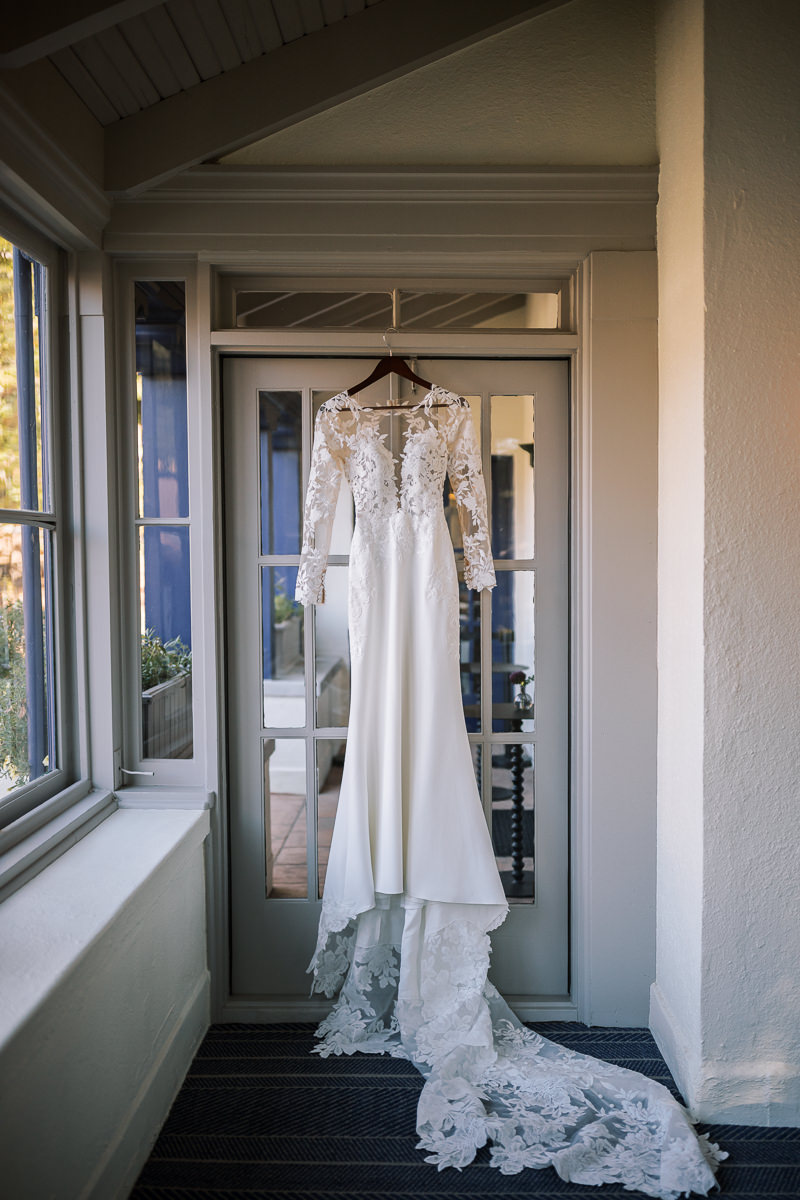 Stavrand-Russian-River-intimate-fall-wedding-9