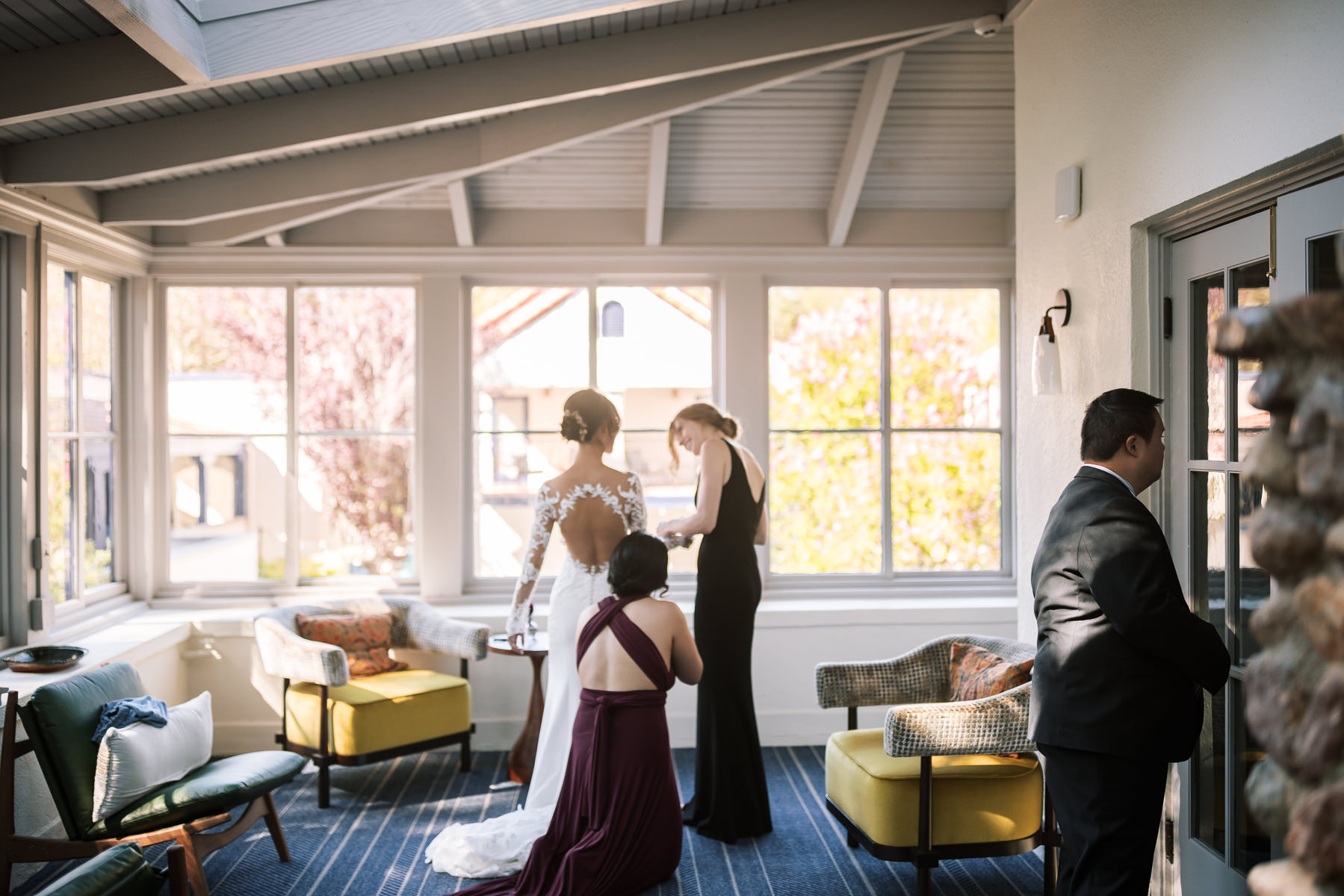 Stavrand-Russian-River-intimate-fall-wedding-16