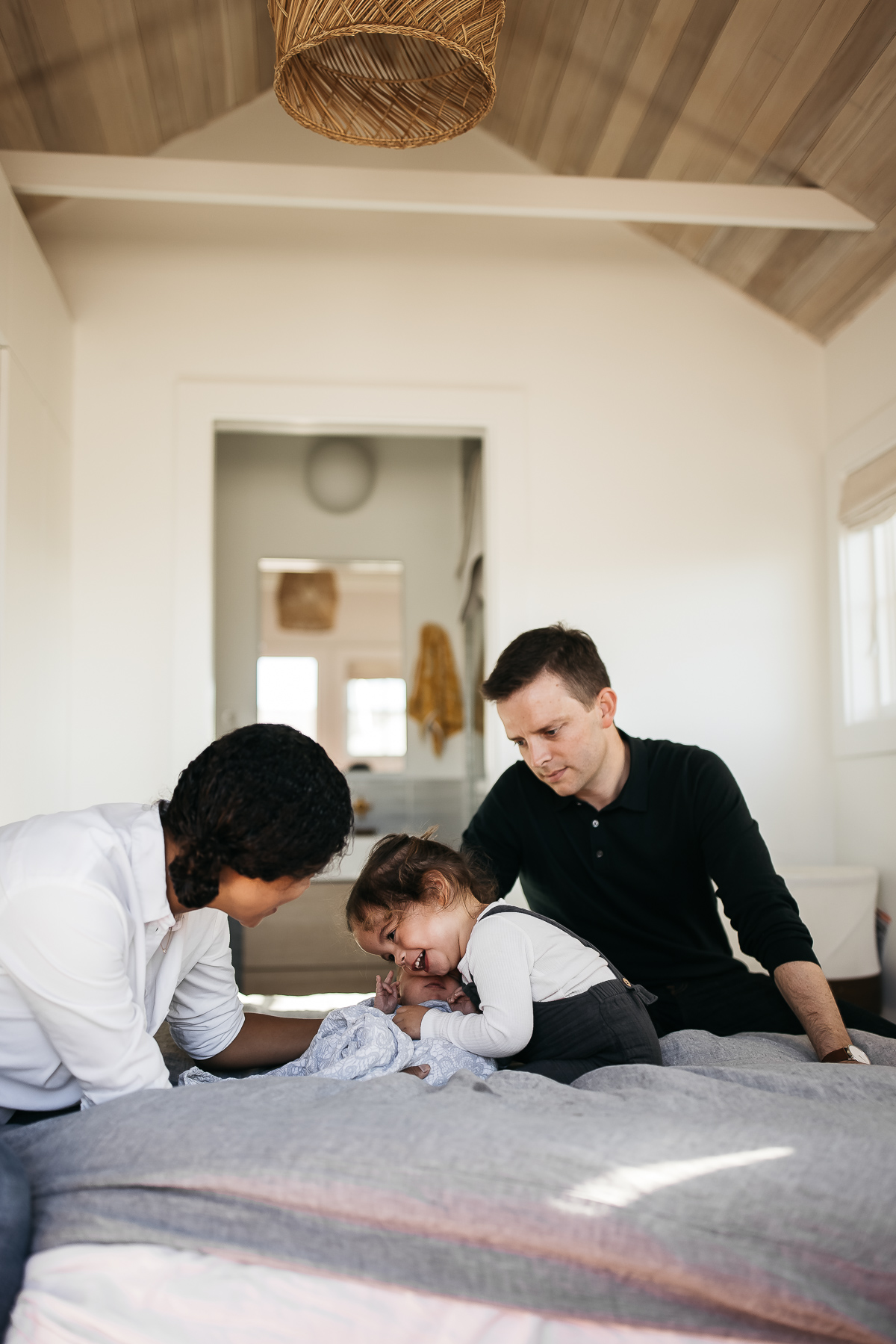 lifestyle-newborn-session-sf-second-child-31