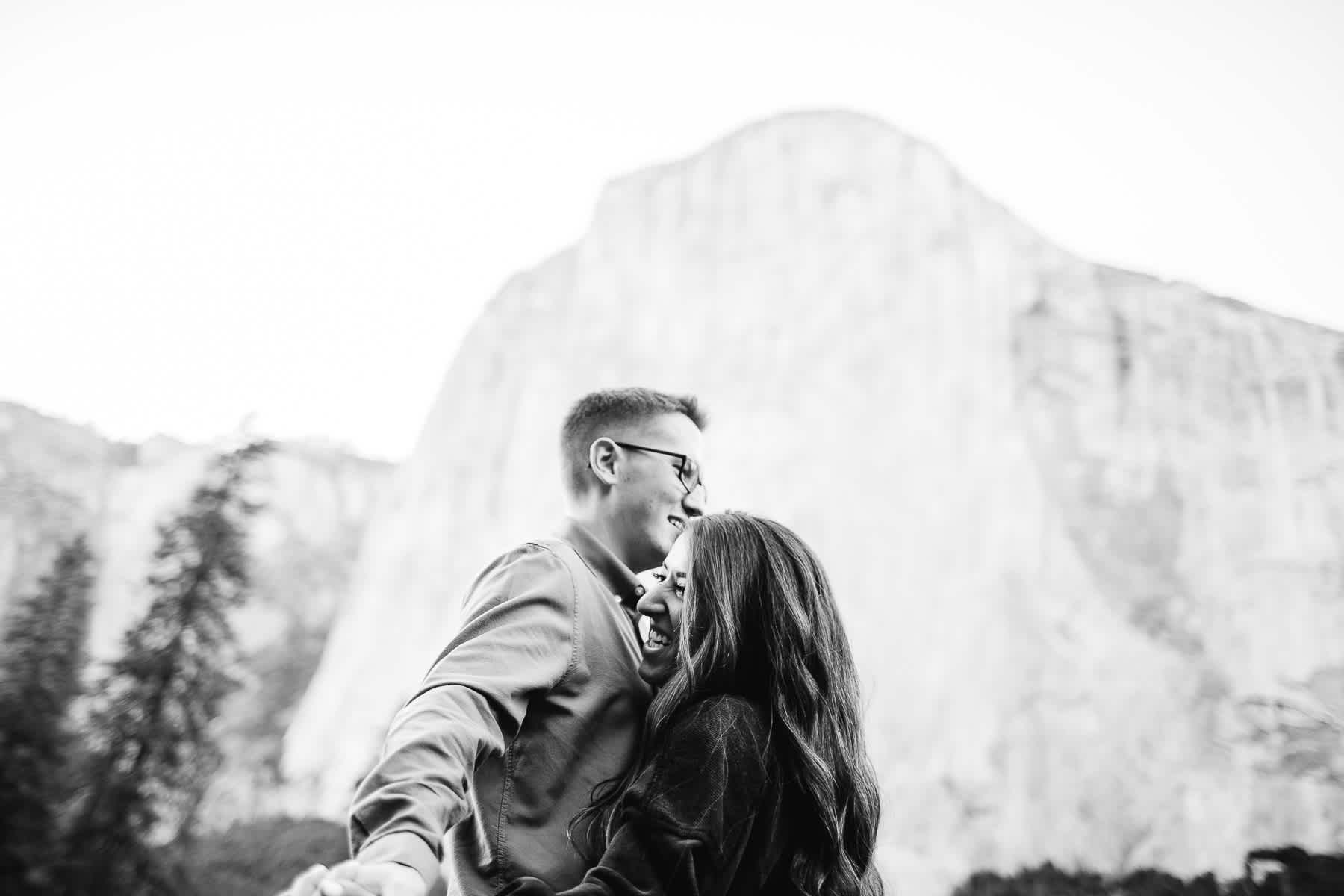 yosemite-valley-glacier-point-engagement-session-14