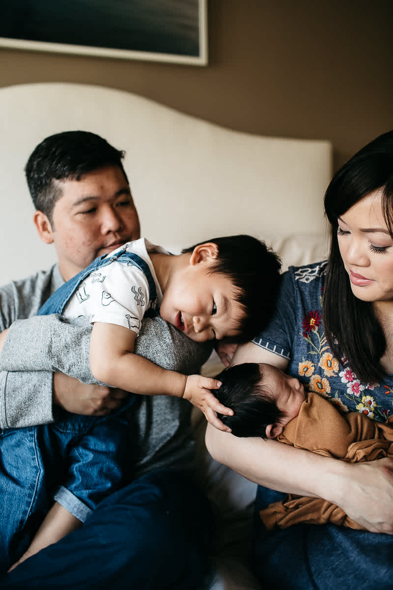 san-jose-family-lifestyle-newborn-rainy-day-shoot-9