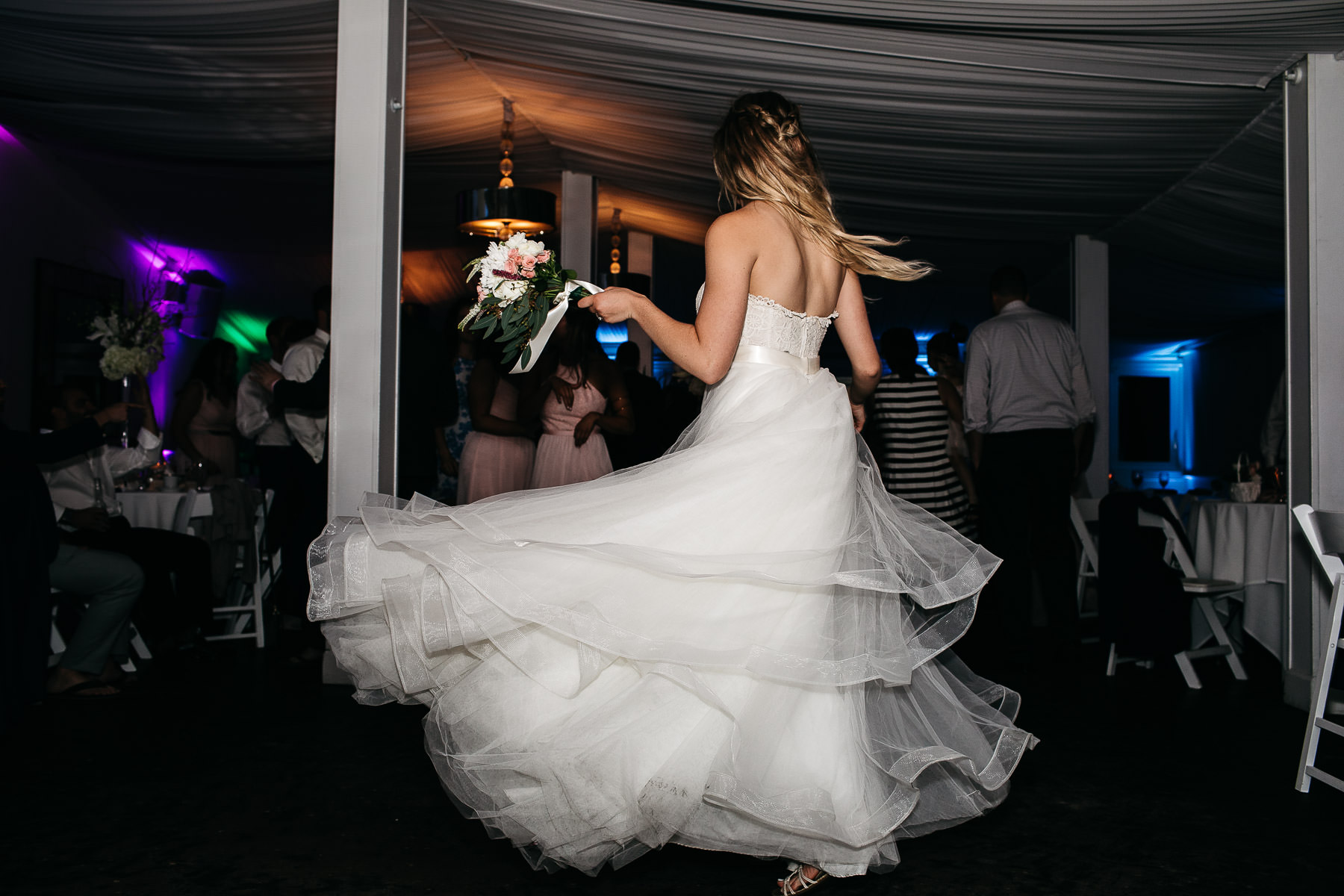 malibu-gloomy-summer-romantic-wedding-101