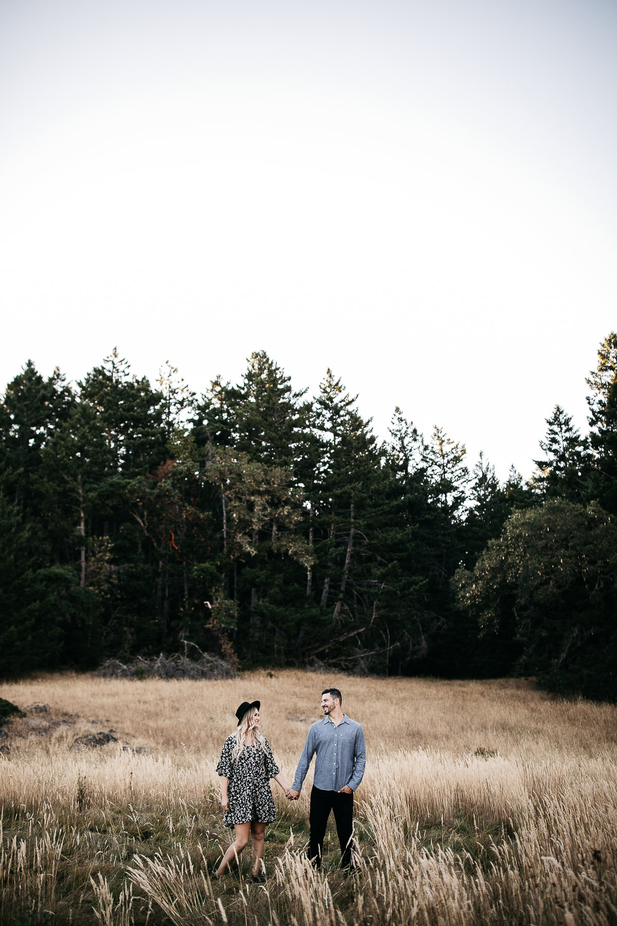 mt-tam-golden-hills-sunset-engagement-session-5