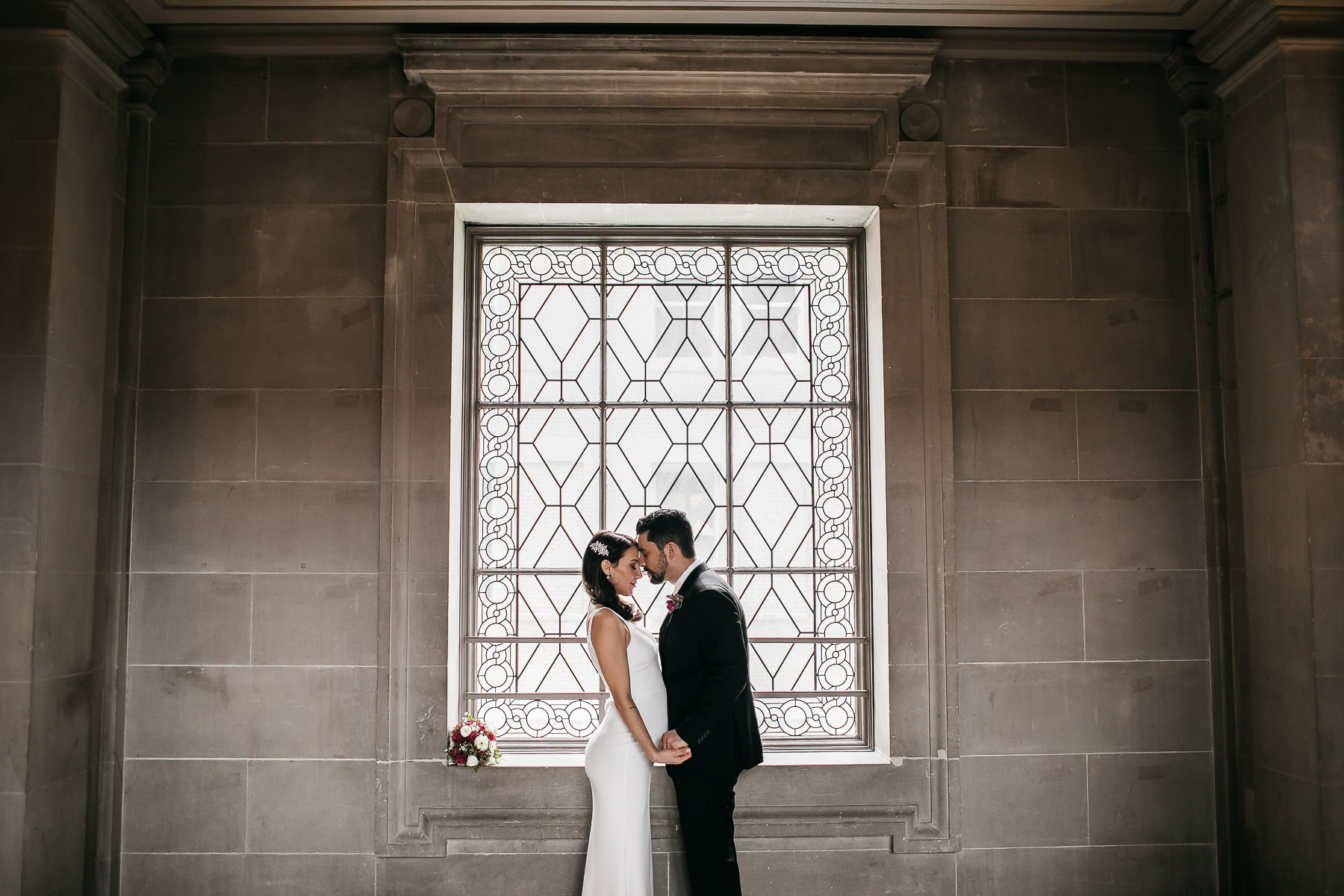 san-francisco-city-hall-gloomy-elopement-simple-wedding-4