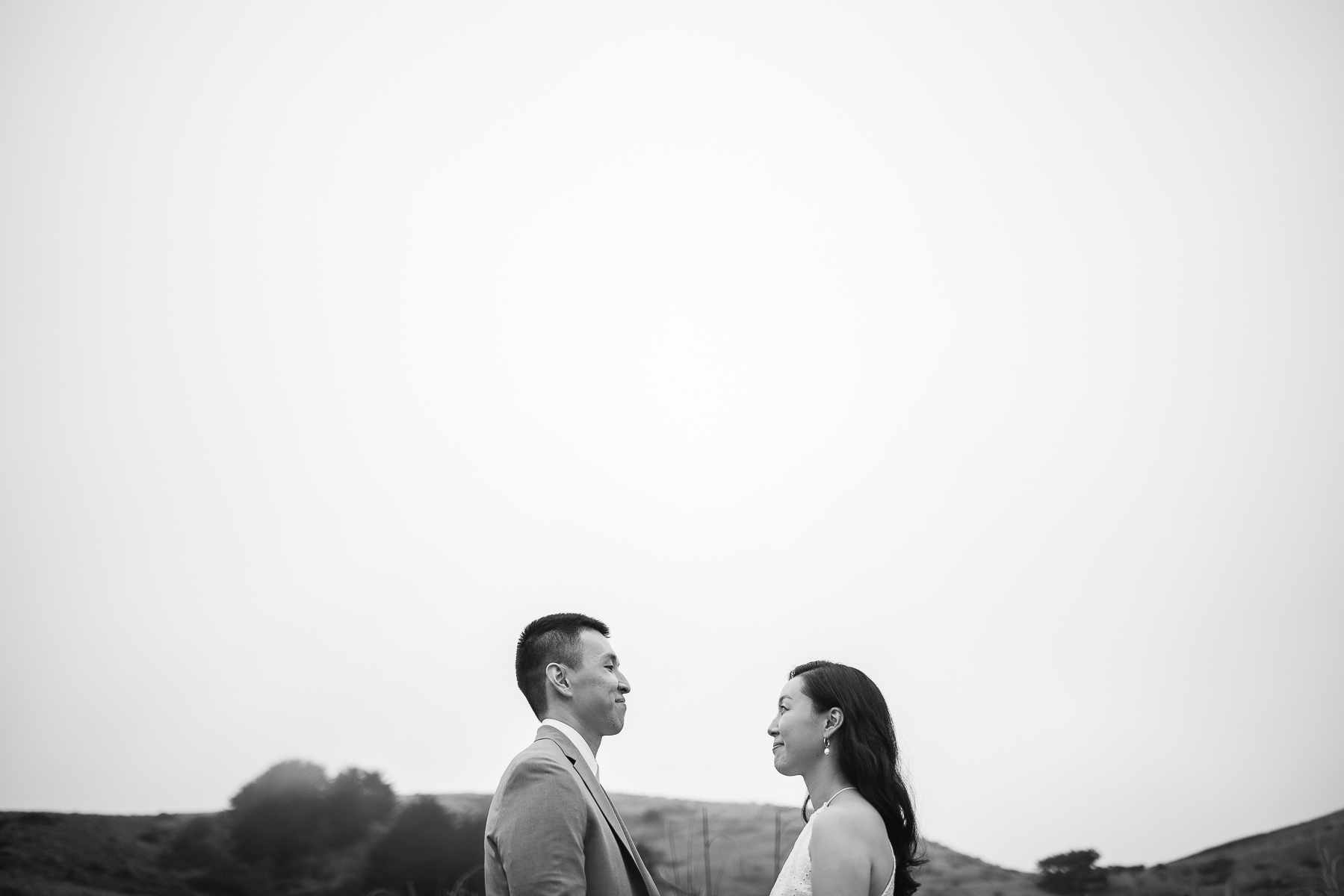 redwoods-coastal-pampas-grass-lifestyle-engagement-session-with-pups-26