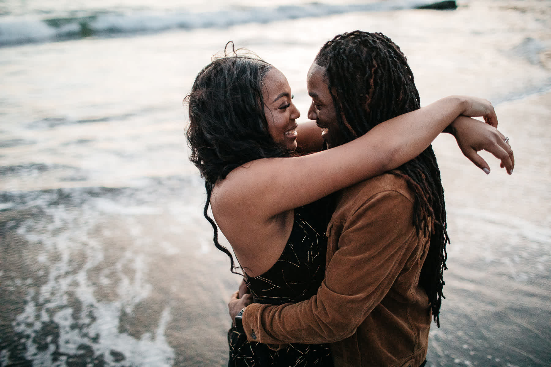 muir-beach-ca-spring-lifestyle-engagement-session-55