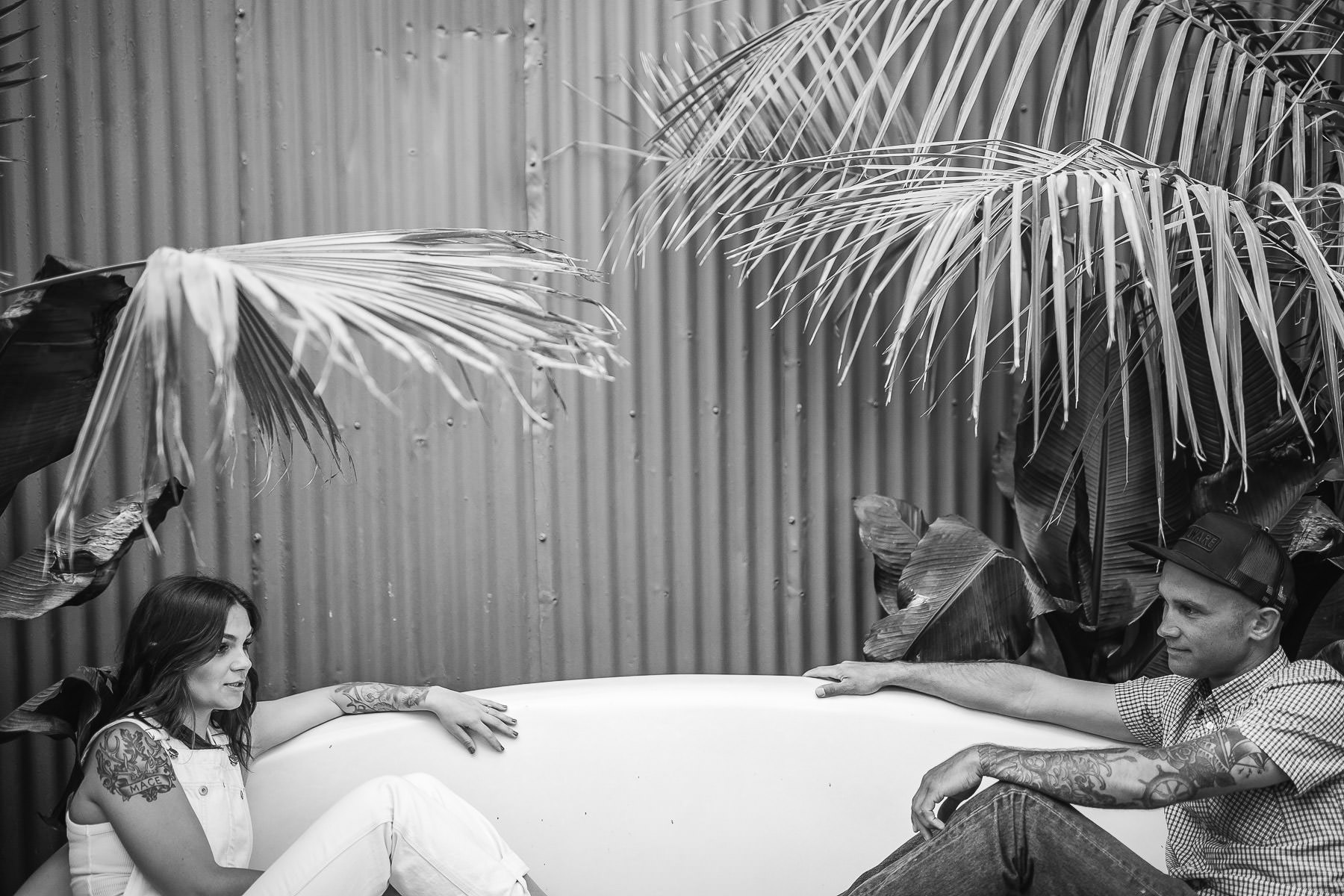 san-francisco-flora-grubb-gardens-engagement-city-foggy-session-15