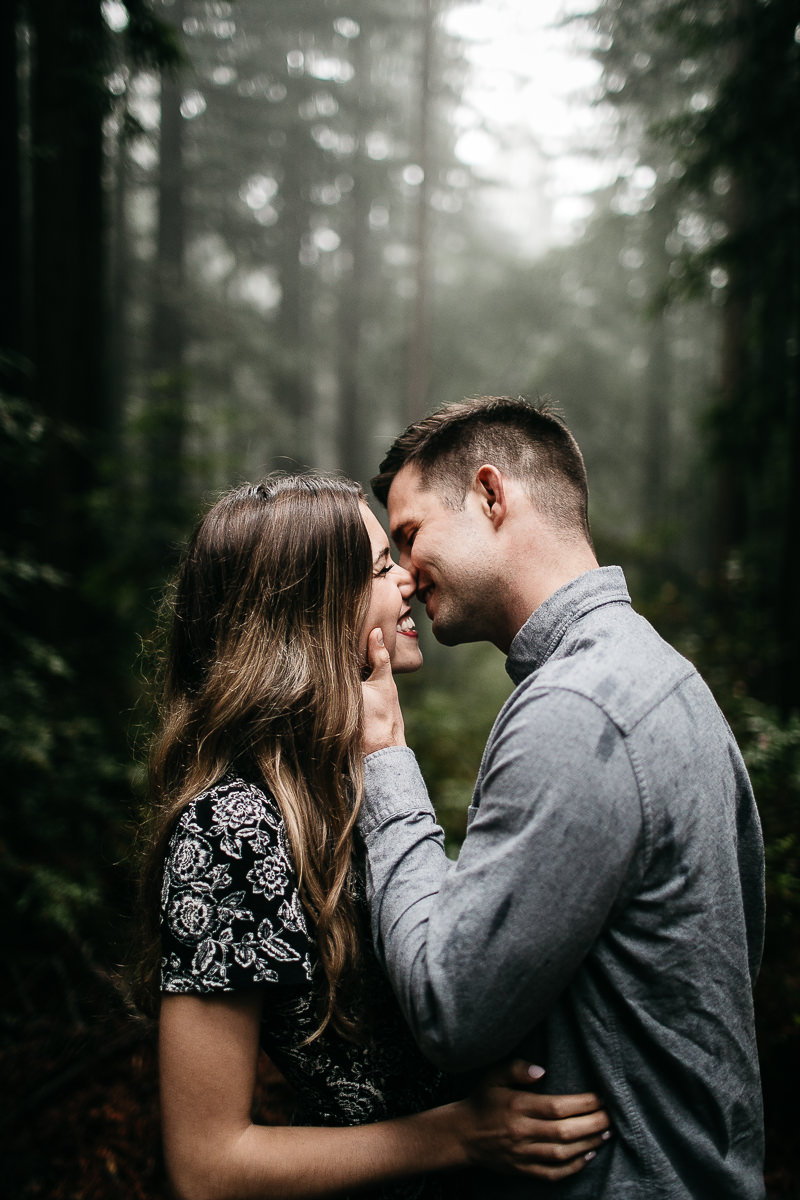 mt-tam-california-foggy-fall-engagement-hills-redwood-engagement-session-14
