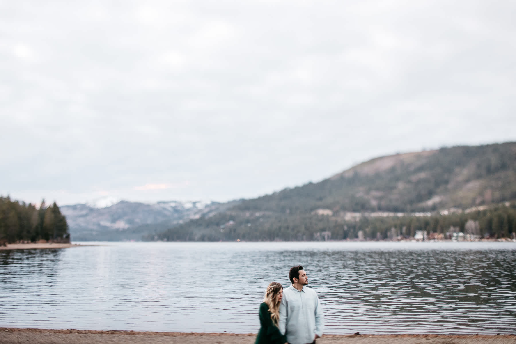donner-lake-tahoe-national-forest-fall-engagement-session-47