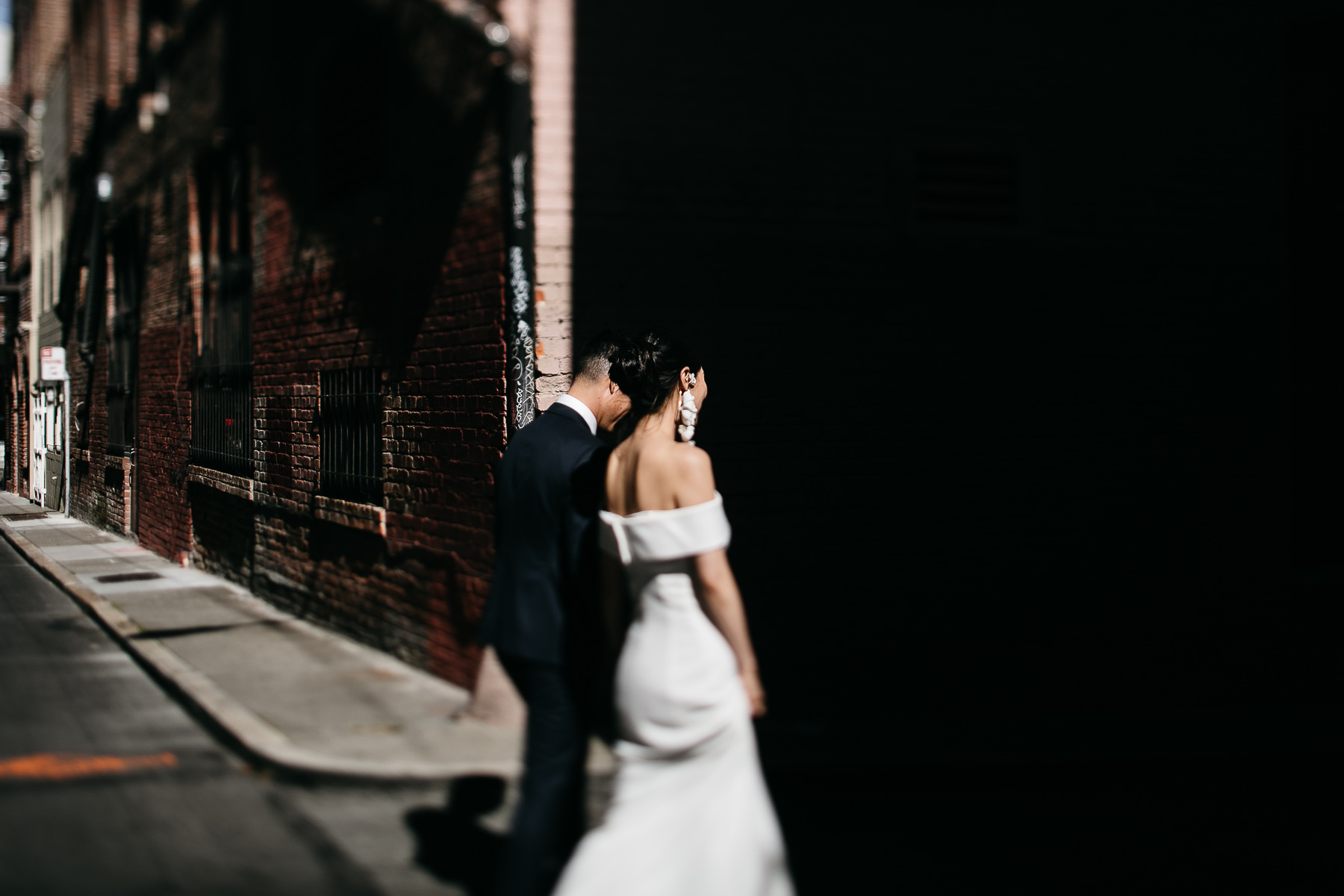 SF-city-hall-wedding-tartine-factory-urban-formals-93