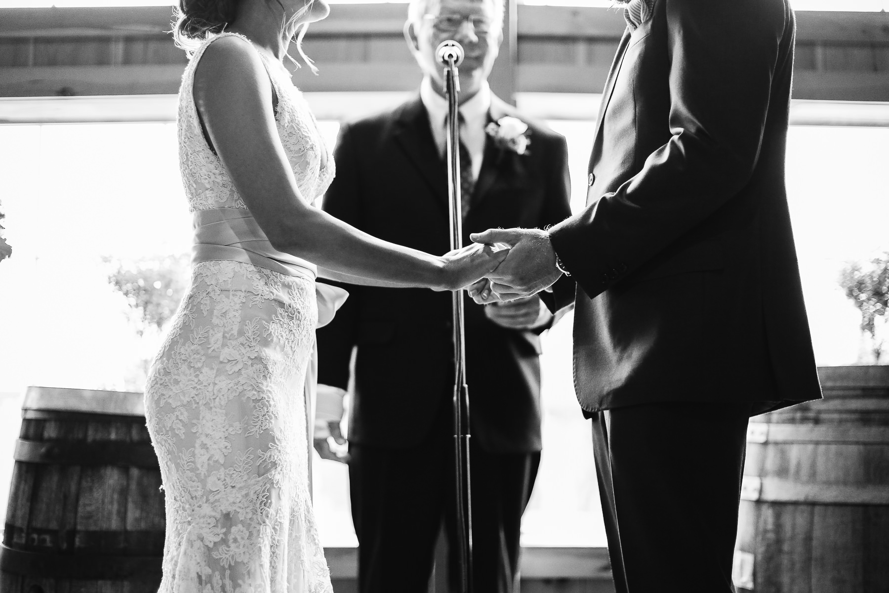 Pennsylvania-Newton-Rosebank-winery-spring-lifestyle-wedding-89