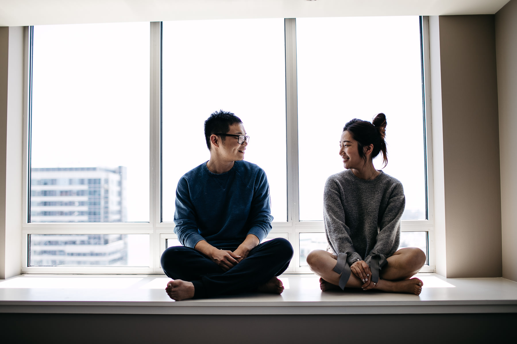 san-francisco-in-home-engagement-lifestyle-session-37