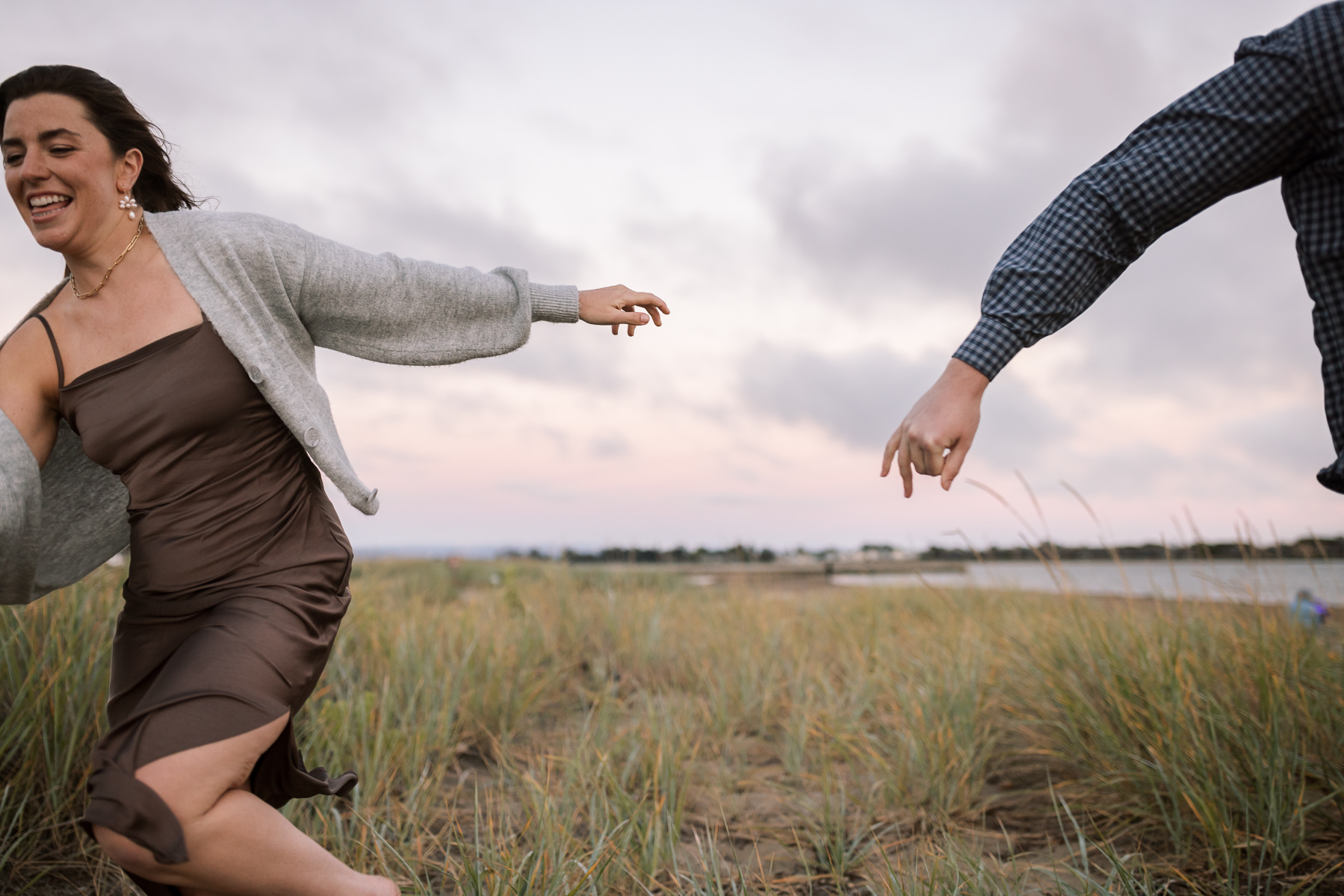 alameda-beach-golden-light-engagement-session-43