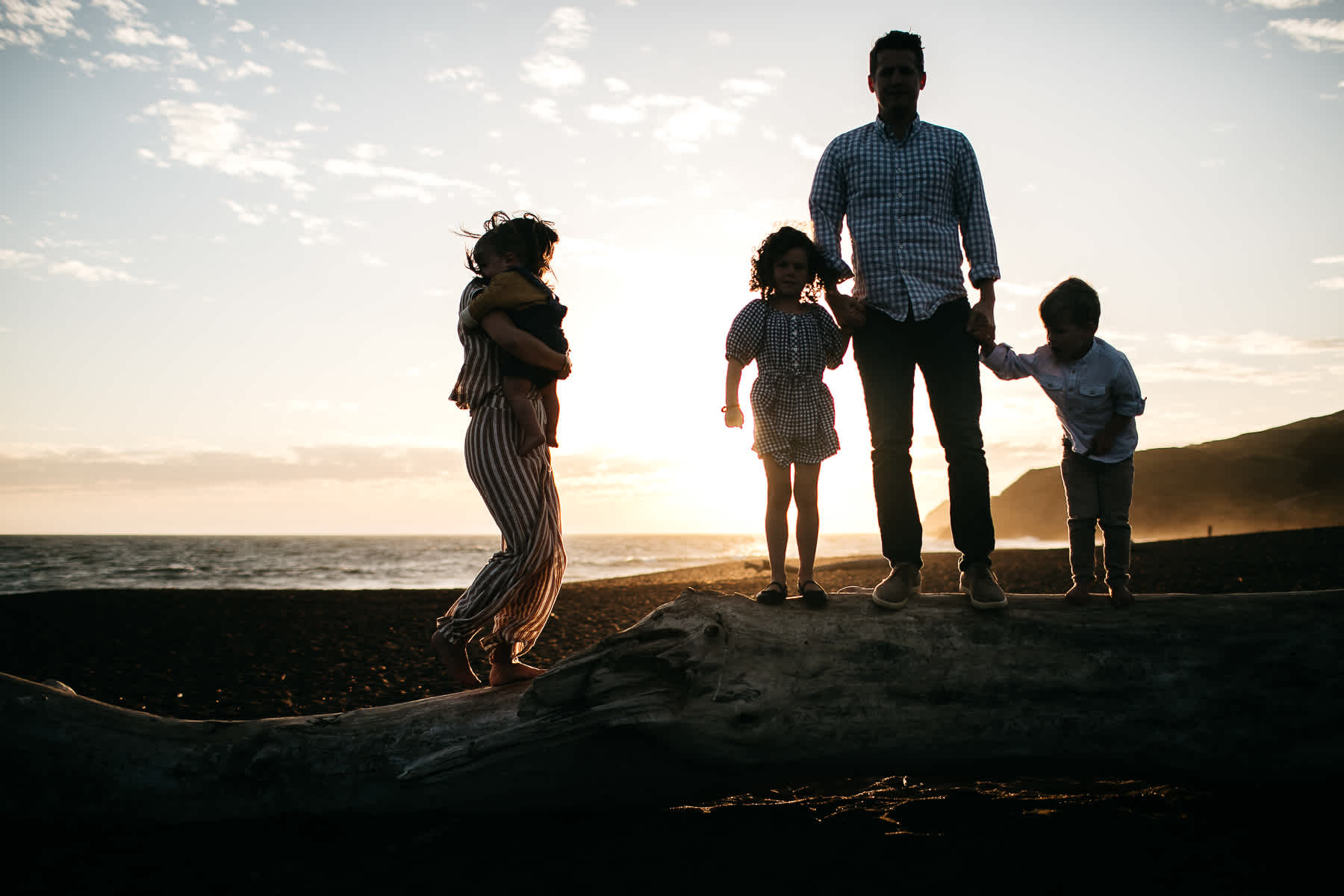 rodeo-beach-california-hills-lifestyle-family-session-33