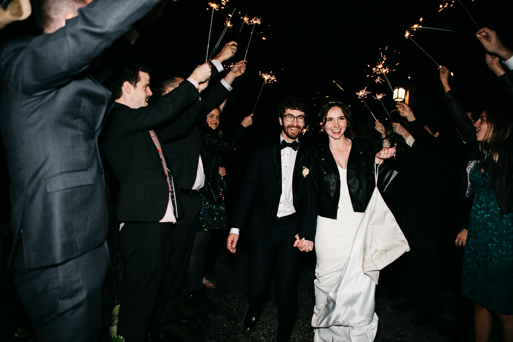 bodega-bay-secret-garden-gloomy-fall-wedding-166