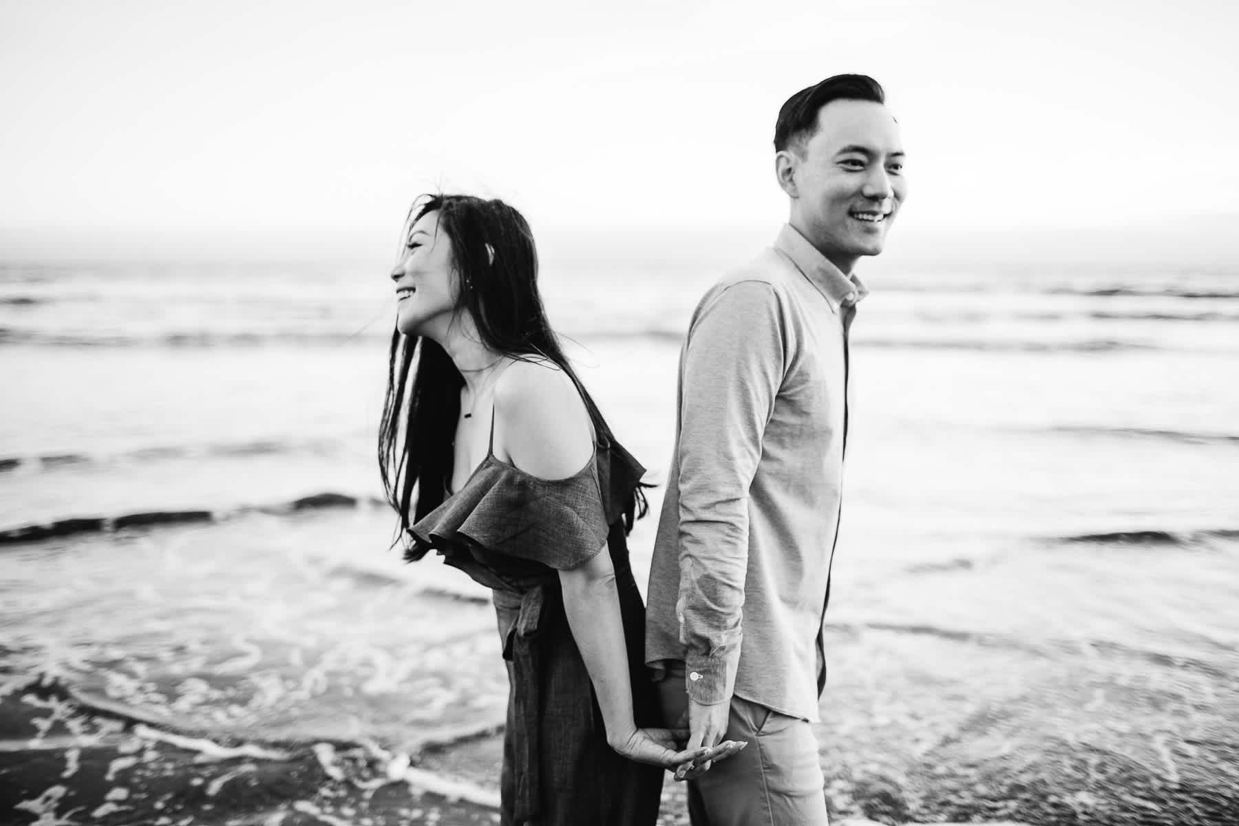 stinson-beach-muir-woods-sf-fun-quirky-engagement-session-48
