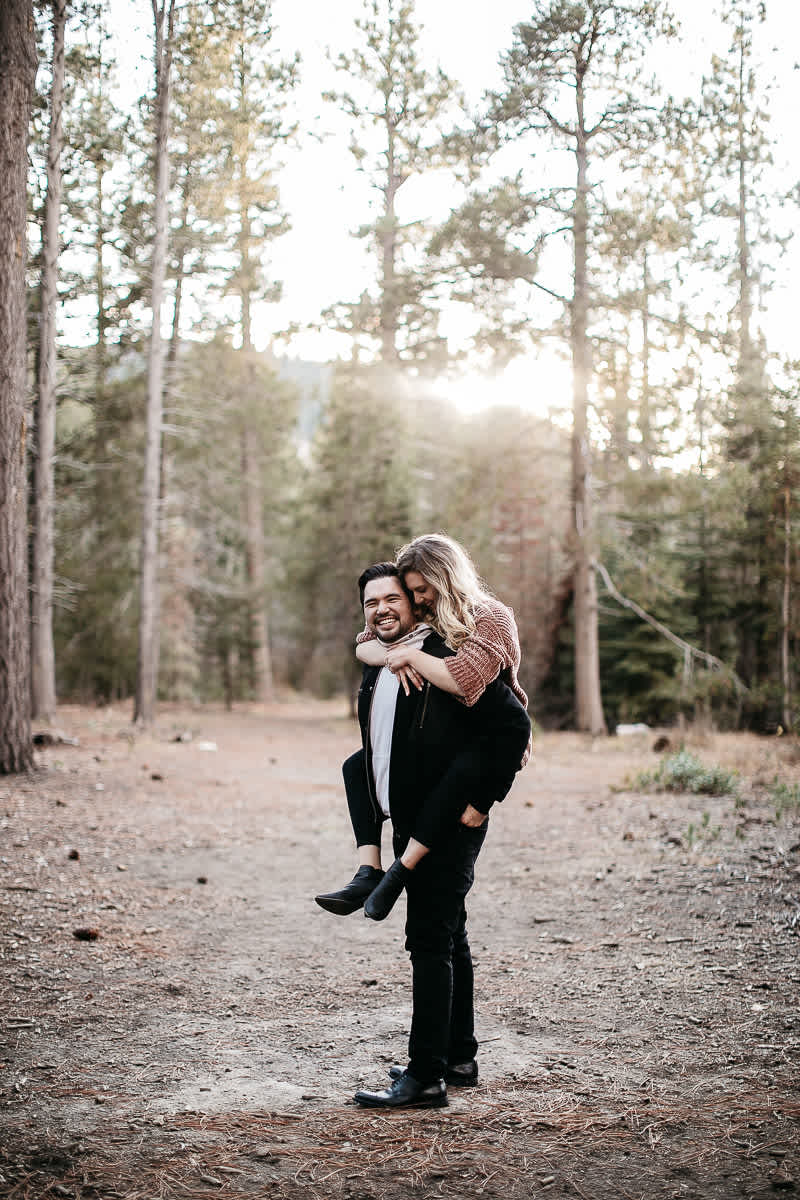 donner-lake-tahoe-national-forest-fall-engagement-session-11