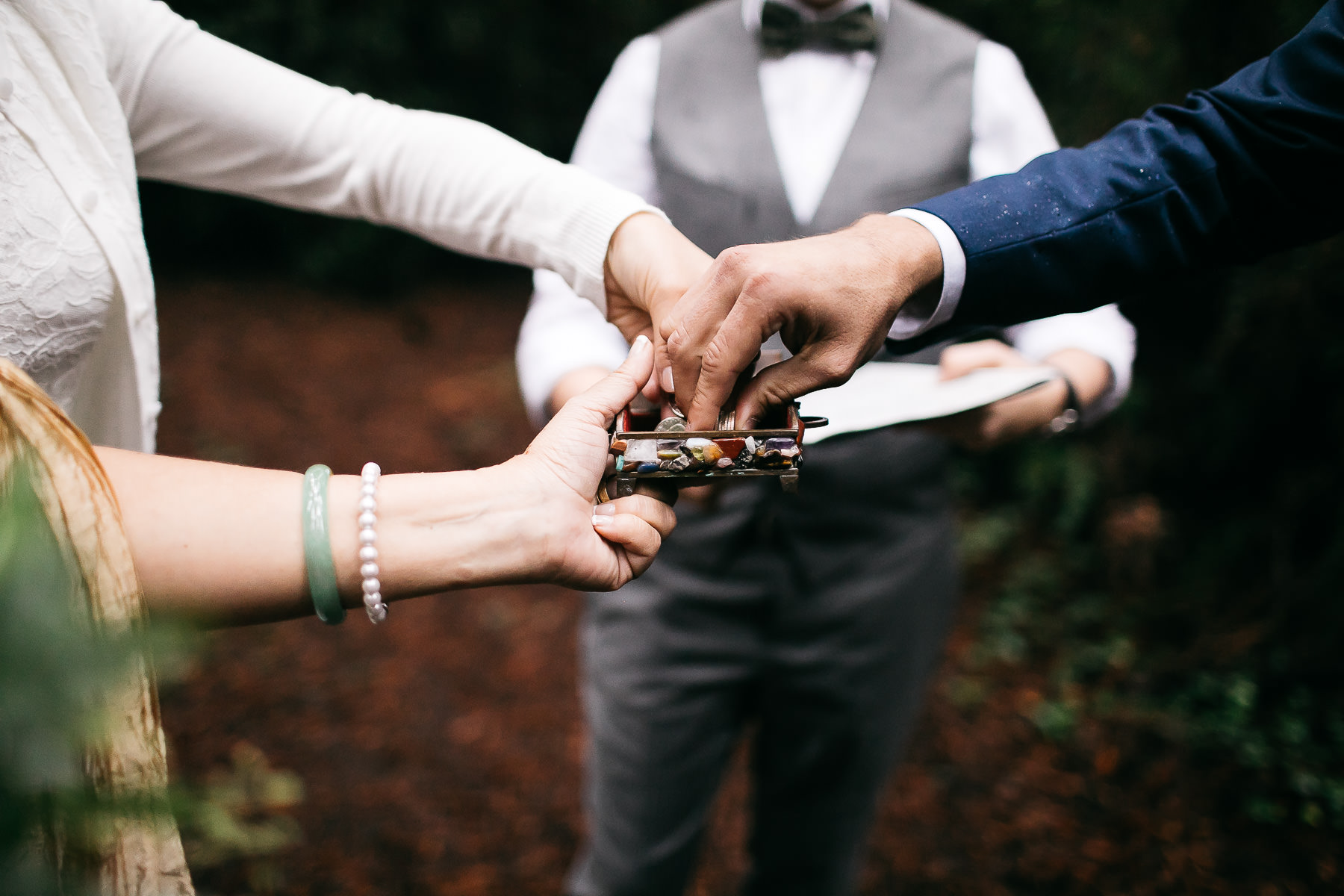 santa-cruz-redwoods-henry-cowell-rainy-elopement-photographer-15
