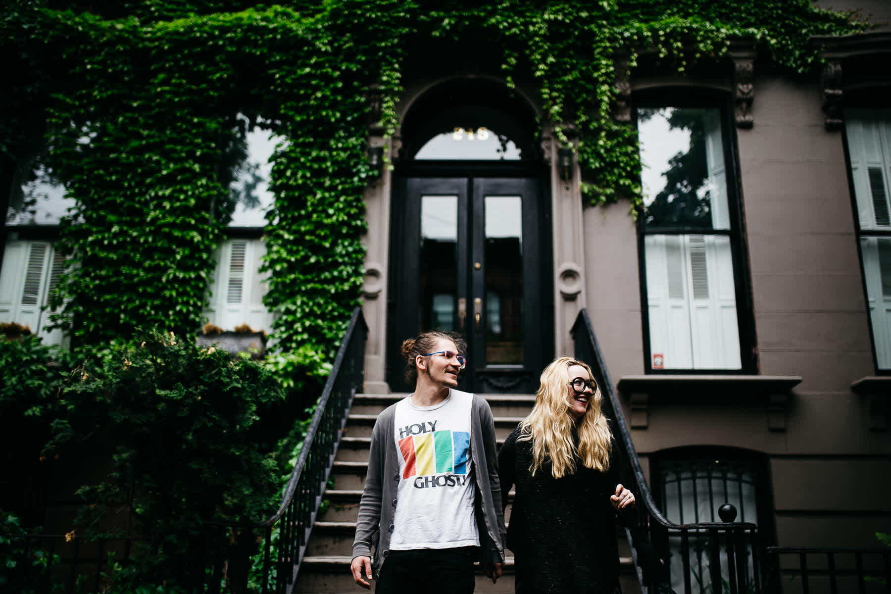 brooklyn-nyc-street-lifestyle-couple-session-46