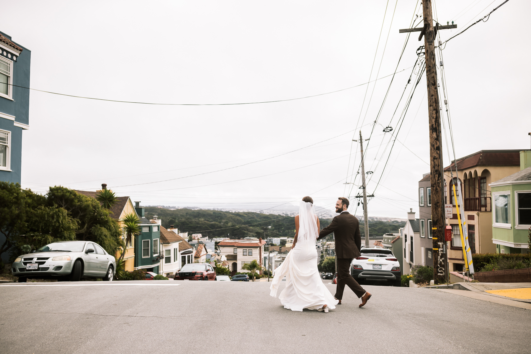 san-francisco-presidio-urban-wedding-trolley-ride-48