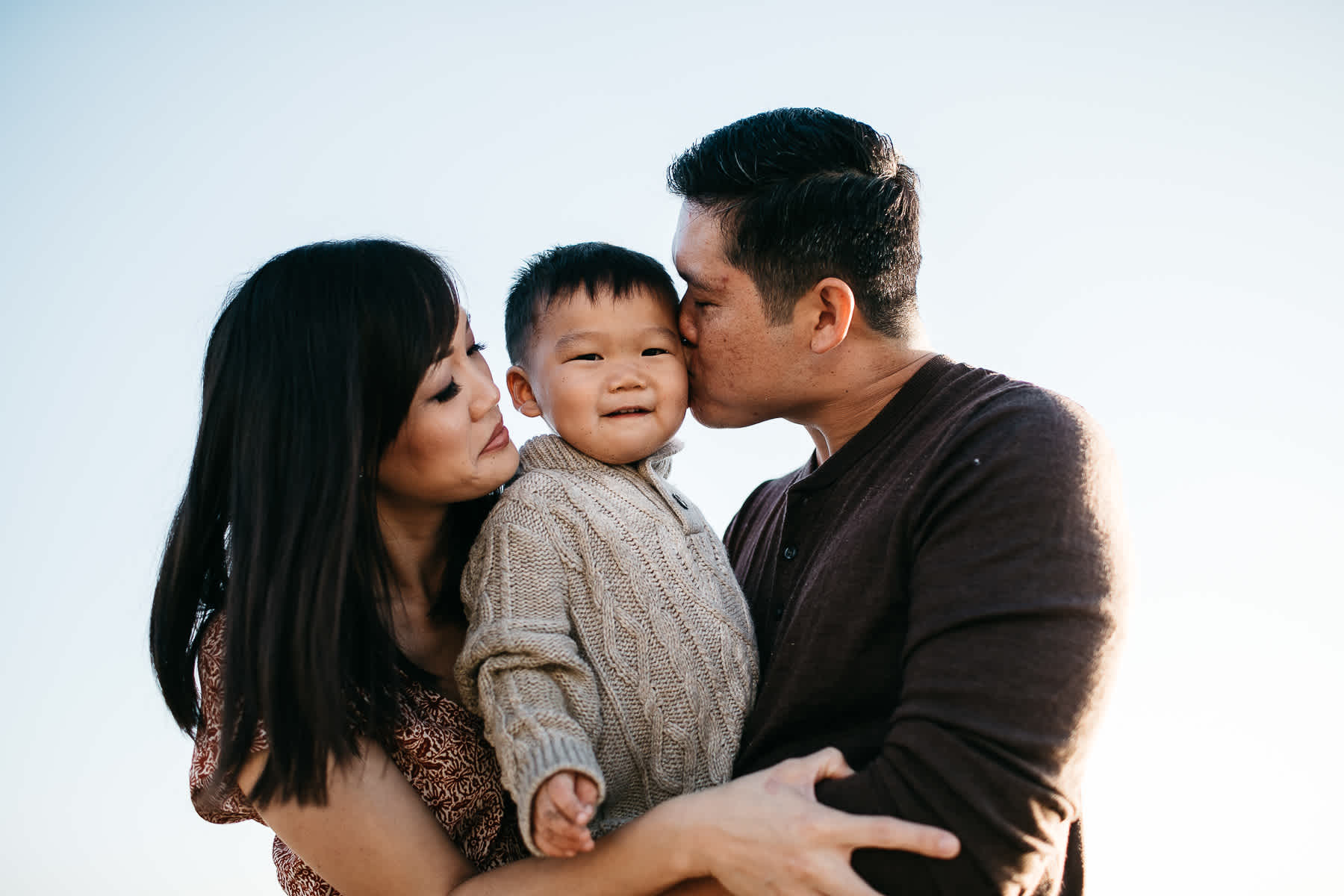 Half-moon-bay-beachy-sunset-lifestyle-family-session-19