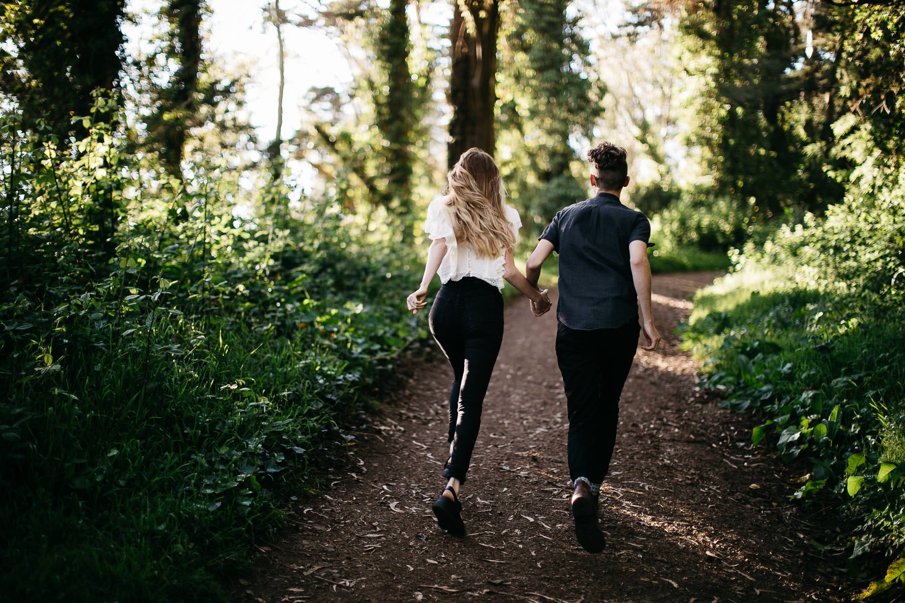 summer-san-francisco-lifestyle-coastal-engagement-session-6