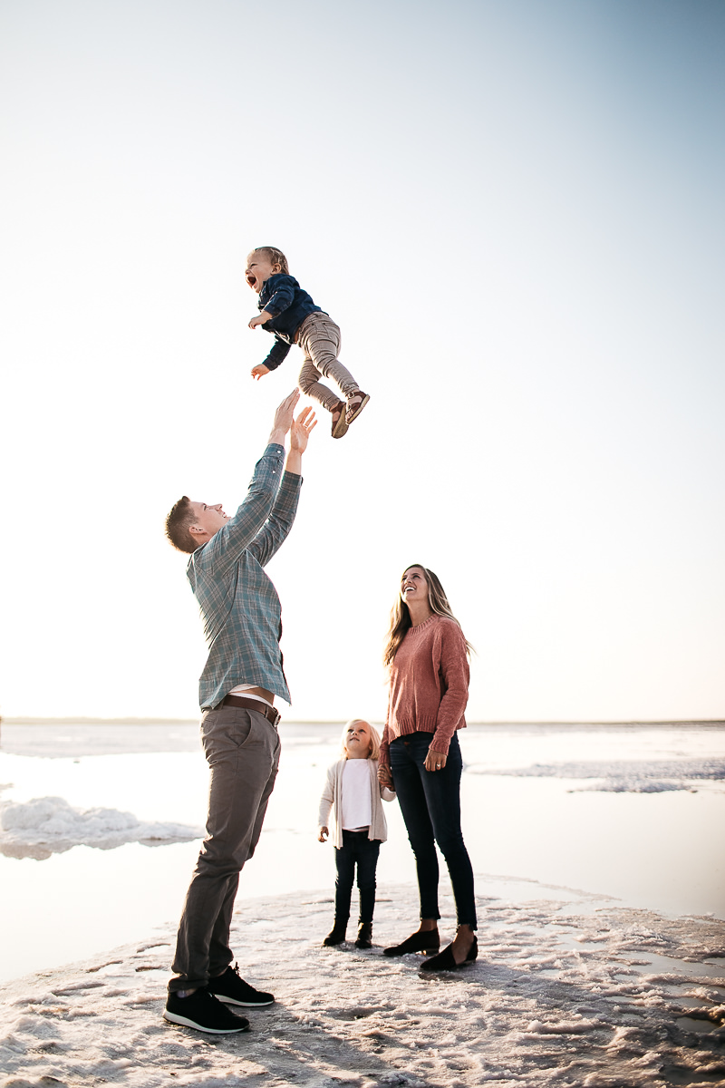 san-jose-ca-salt-flats-sunset-family-lifestyle-session-5
