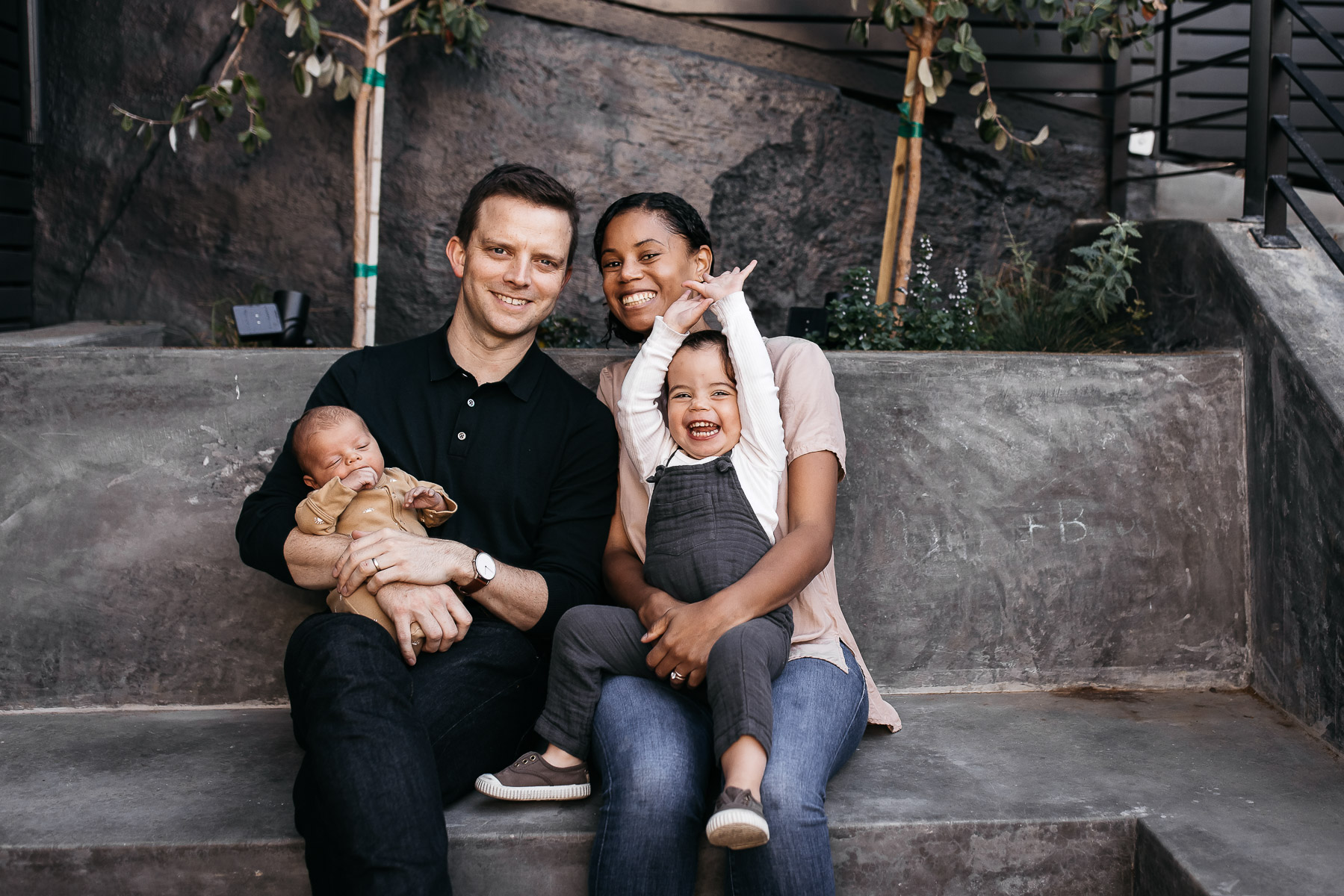 lifestyle-newborn-session-sf-second-child-2