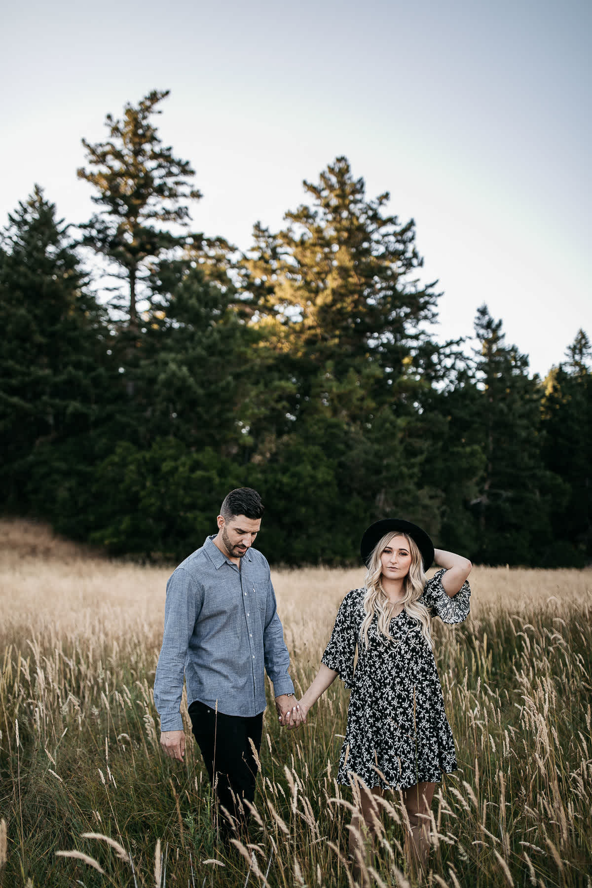 mt-tam-golden-hills-sunset-engagement-session-10