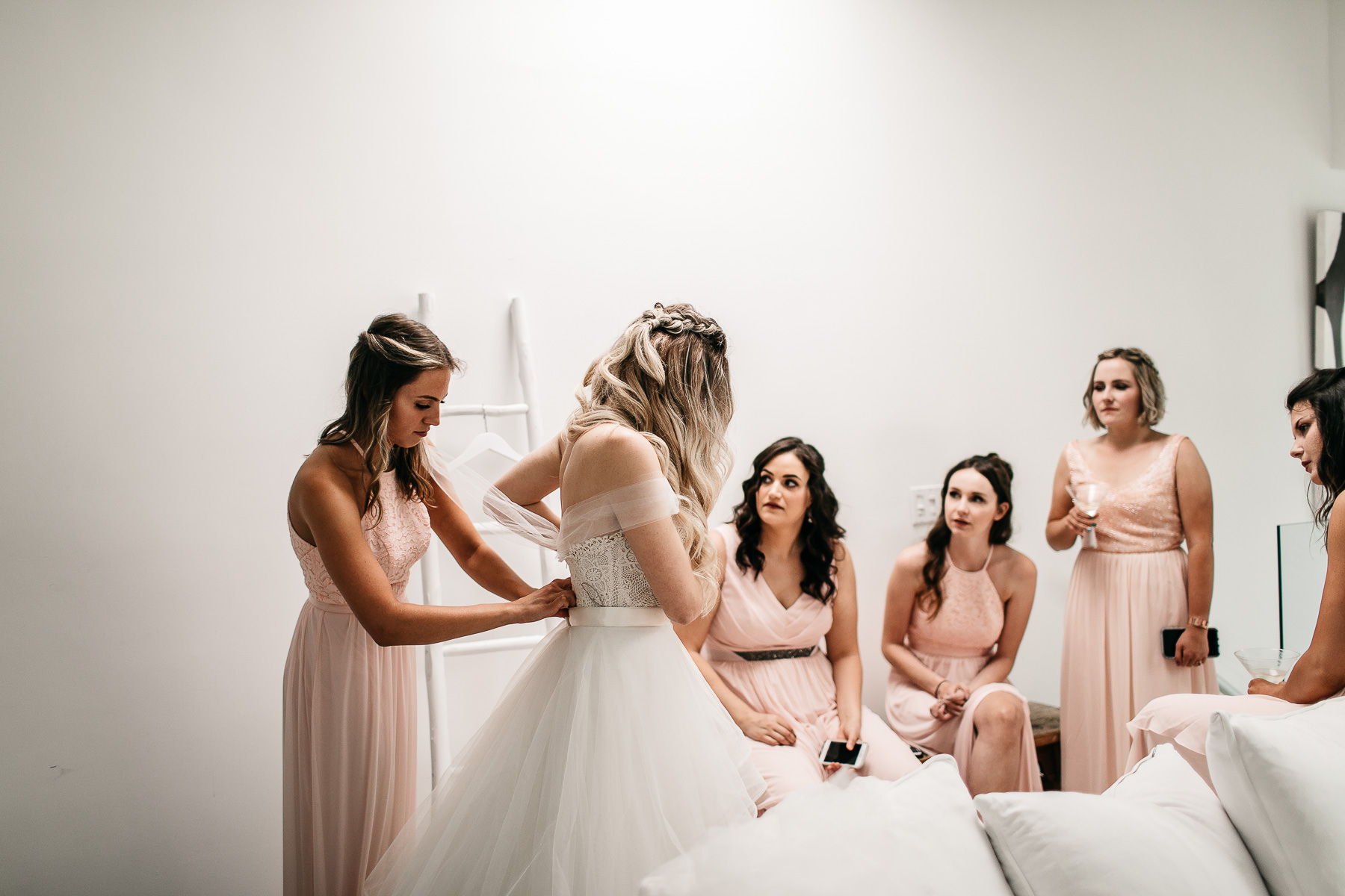 malibu-gloomy-summer-romantic-wedding-10