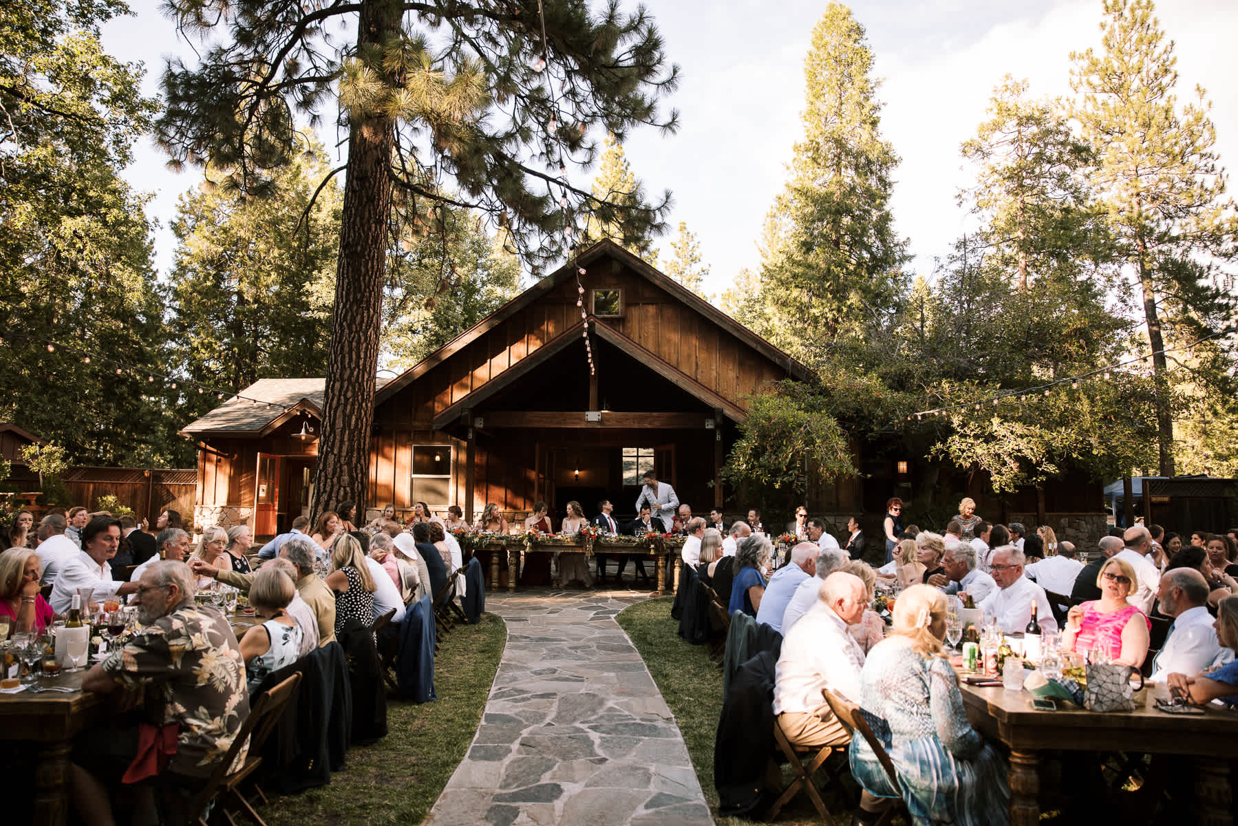 Evergreen-Lodge-Yosemite-Summer-wedding-172