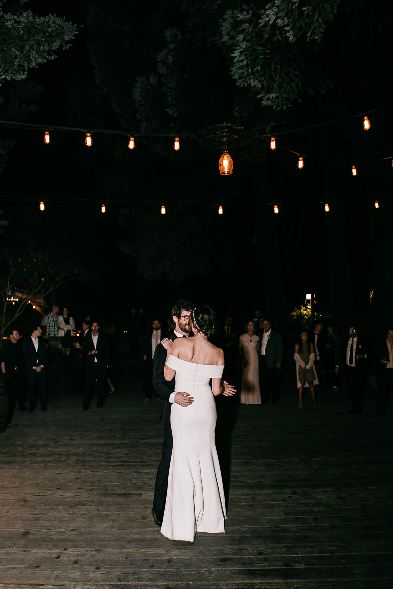 bodega-bay-secret-garden-gloomy-fall-wedding-146