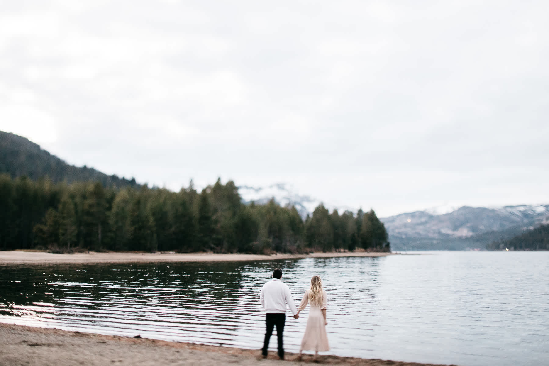 donner-lake-tahoe-national-forest-fall-engagement-session-51
