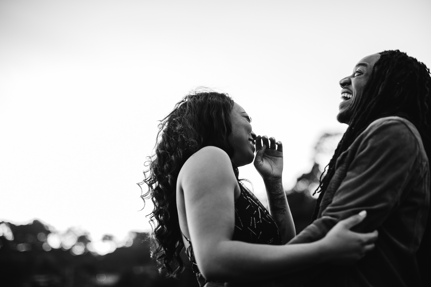 muir-beach-ca-spring-lifestyle-engagement-session-39