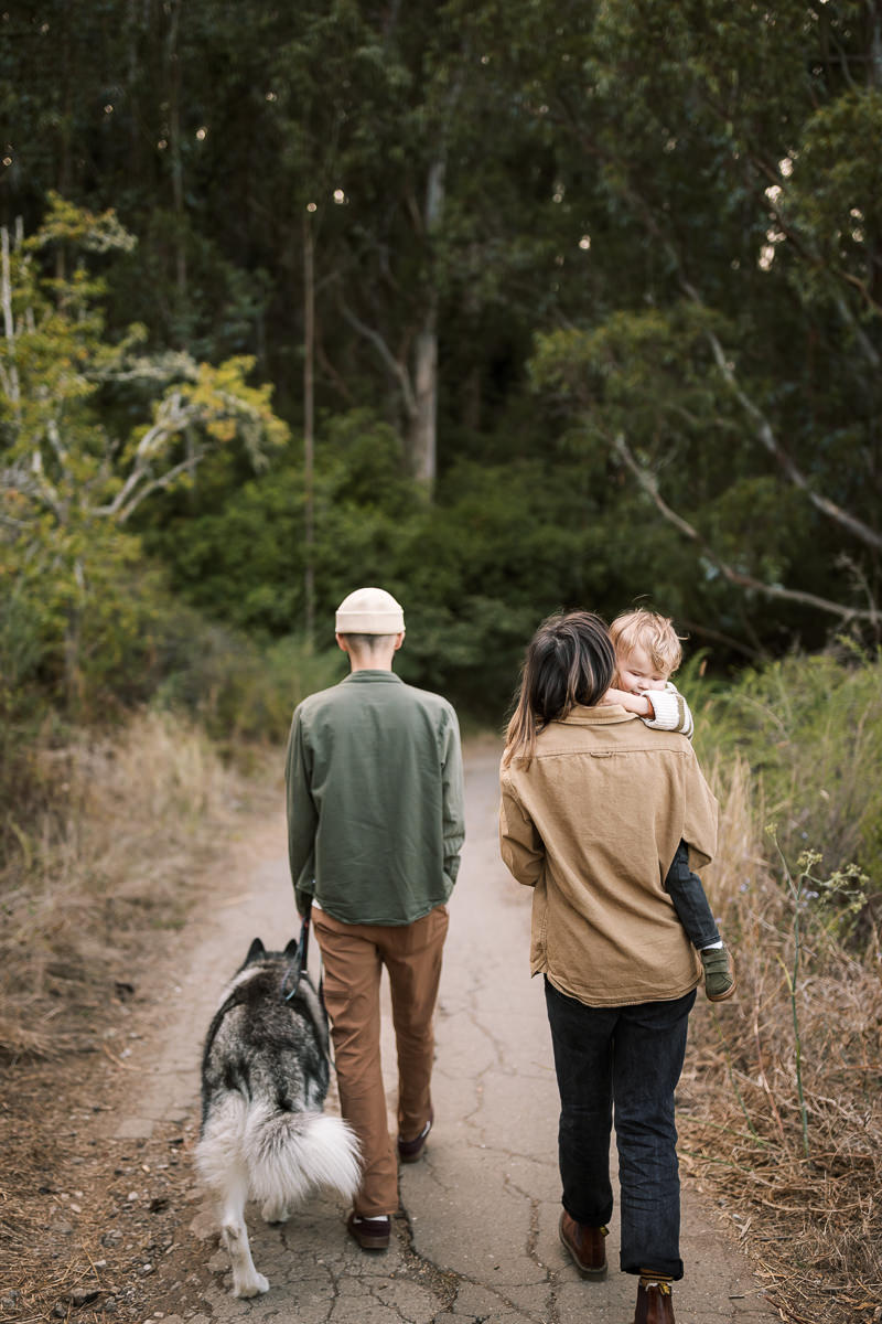 pacifica-eucalyptus-fall-family-lifestyle-session-34