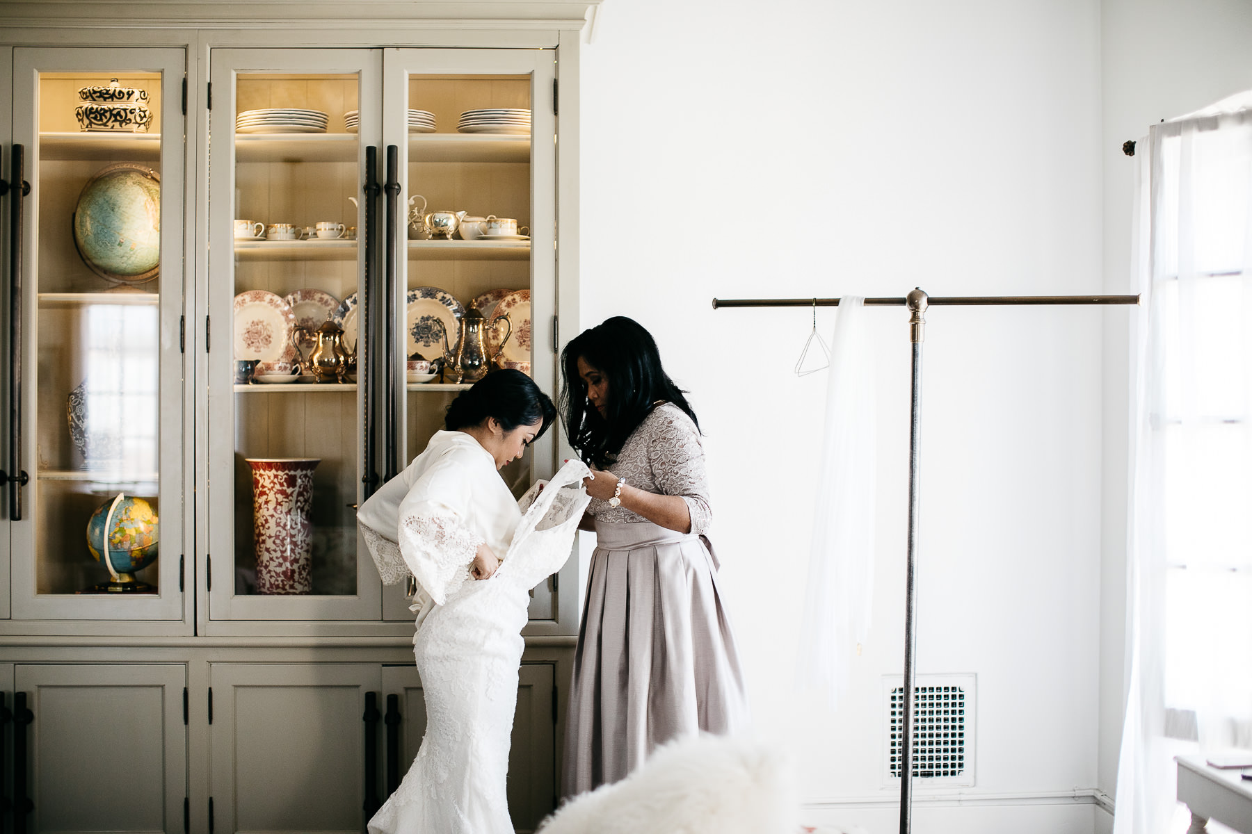 long-beach-ebell-leafy-green-wedding-16