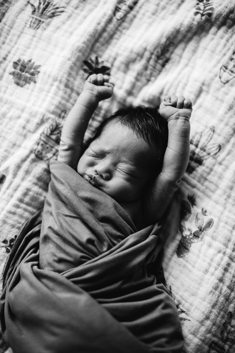 san-jose-family-lifestyle-newborn-rainy-day-shoot-27