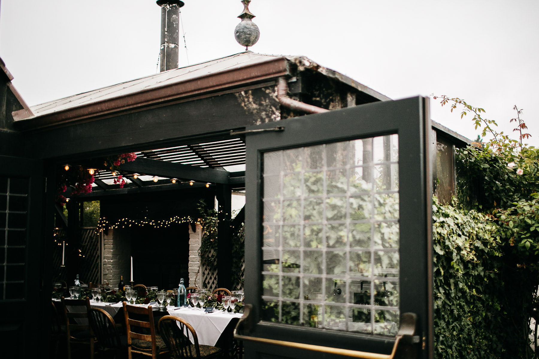 muir-beach-pelican-inn-foggy-wedding-61