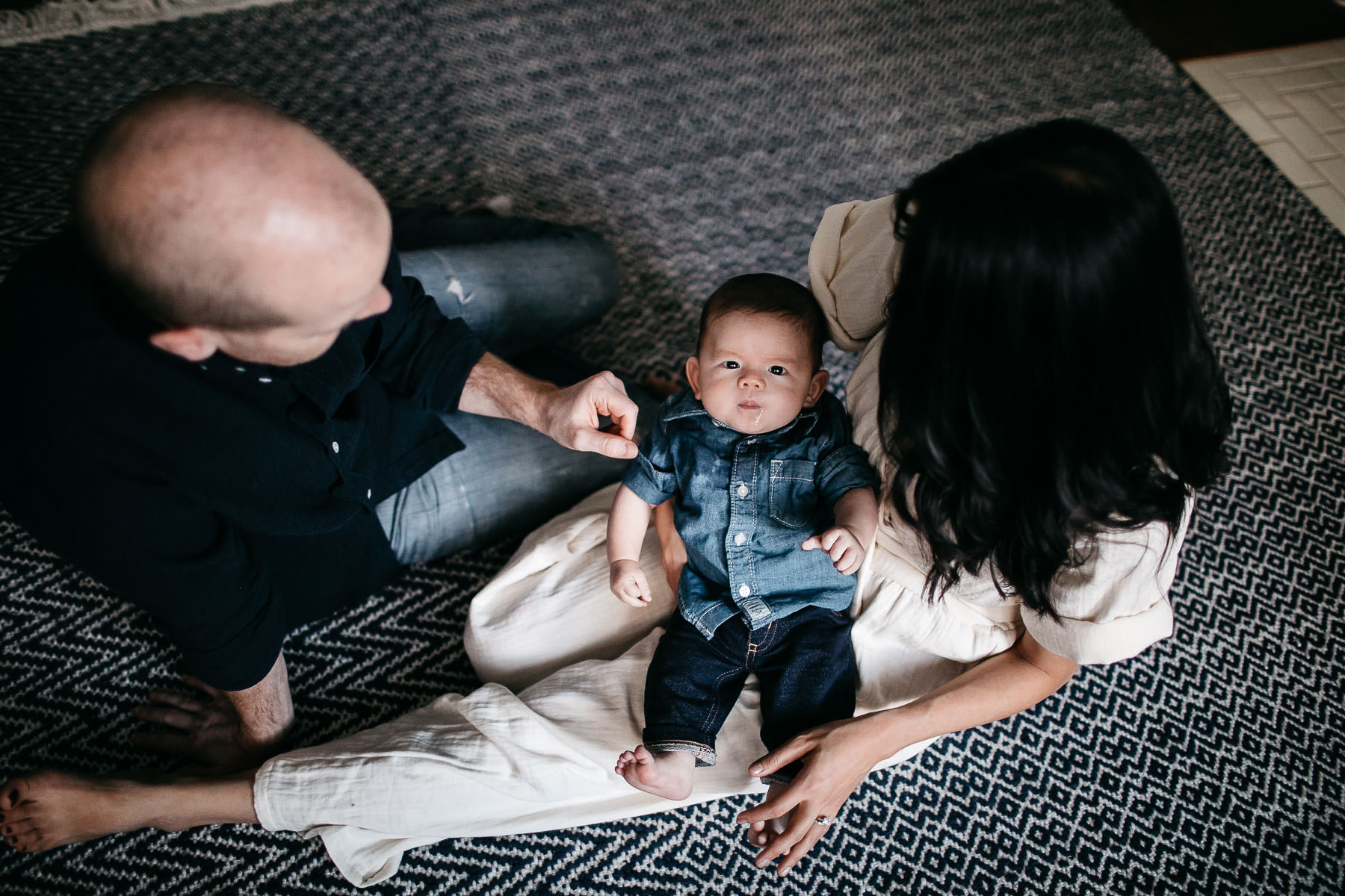 san-francisco-in-home-lifestyle-family-session-rainy-neighborhood-22