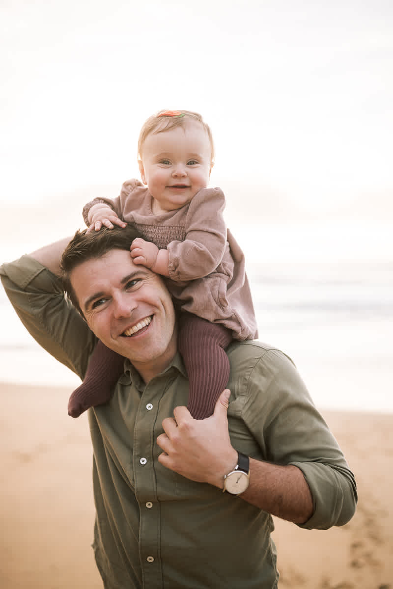 Half-moon-bay-golden-light-fall-beach-family-session-19