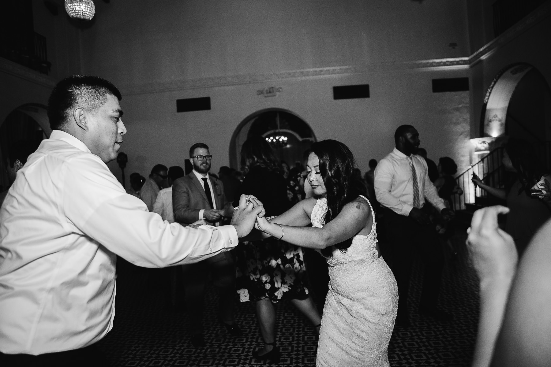 long-beach-ebell-leafy-green-wedding-184